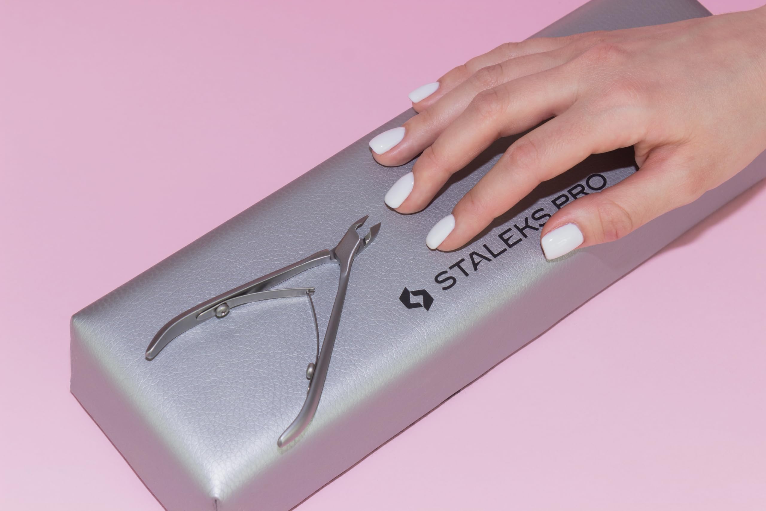 STALEKS PRO by Natury Nails Pince à cuticules professionnelle 7 mm en acier inoxydable Smart 10-7