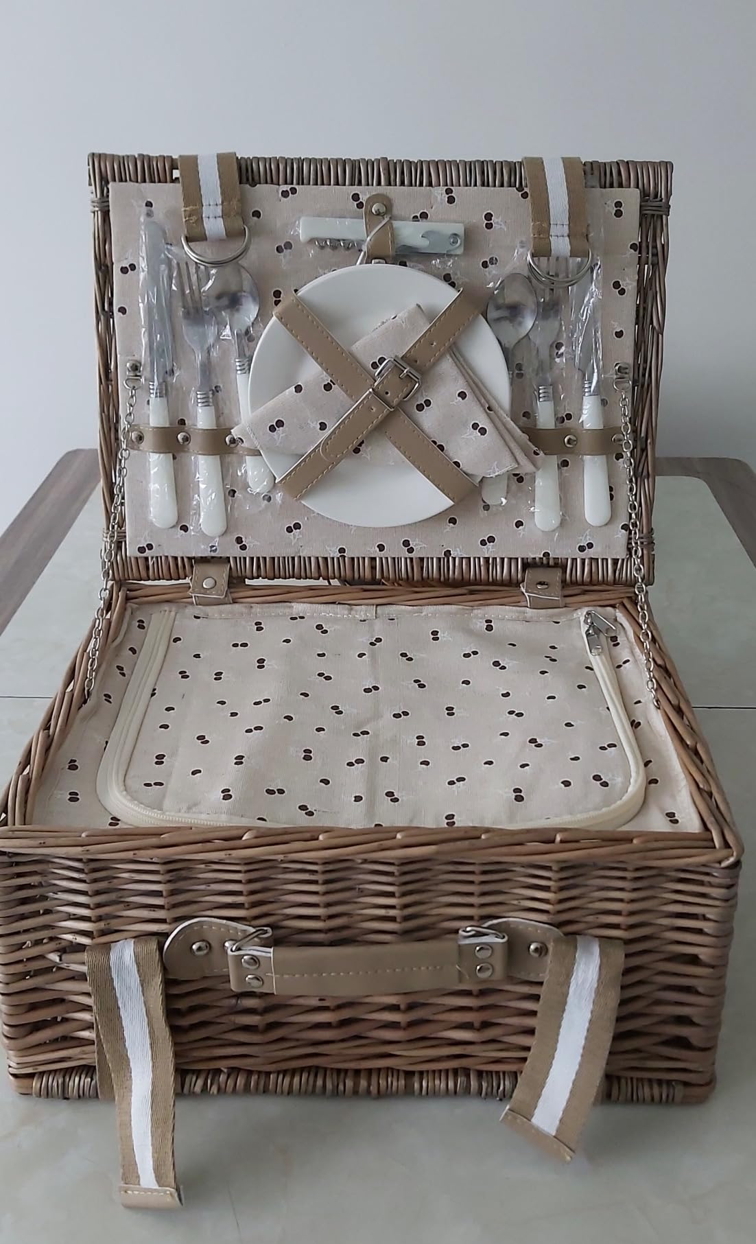 Willow Picnic Basket Set for 2 Persons with Large Insulated Cooler Bag ...
