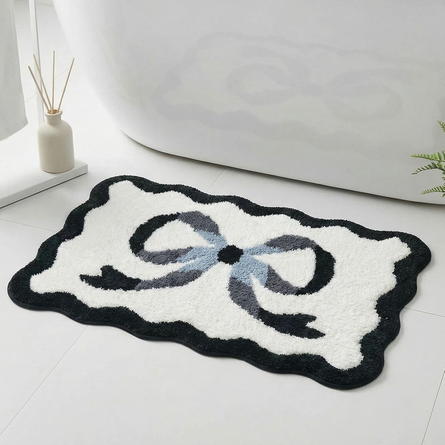 Black Bow Bath Mat, 20" x 32" Scalloped Bath Rug for Bathroom, Black and White Bathroom Rug Cute, Non Slip Aesthetic Bath Mat, Machine Washable Water Absorbing Plush Rug