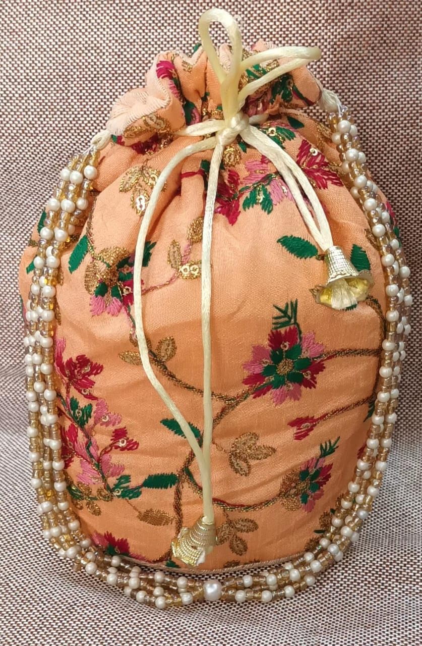 Designer Women Embrodiery Potli Bags Wedding and Parties Silk return Pouch Bag Clutch Wristlets handbag Best for gifting