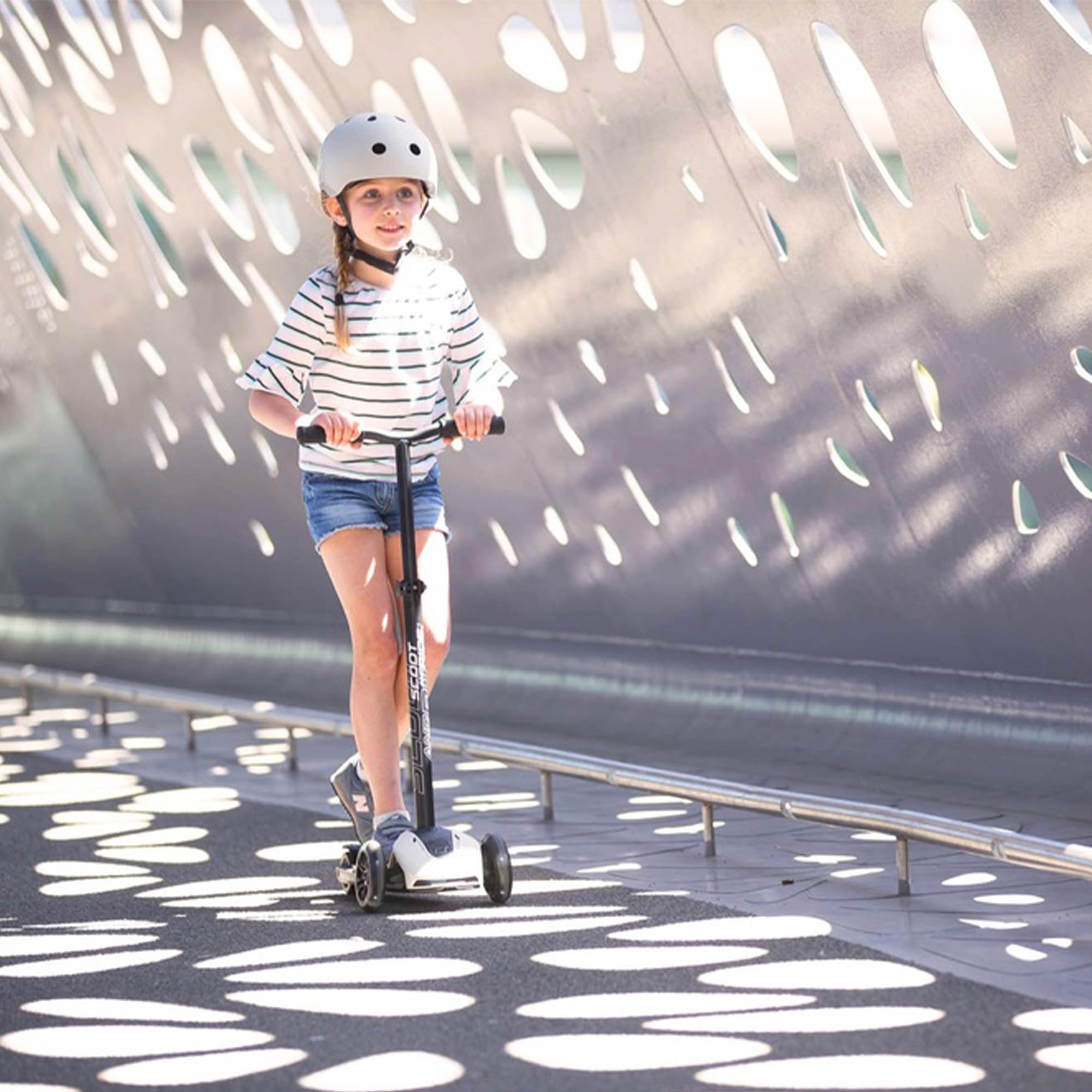 Xe scooter trẻ em Scoot and Ride Highwaykick 3 LED màu Lemon | Việt Nam