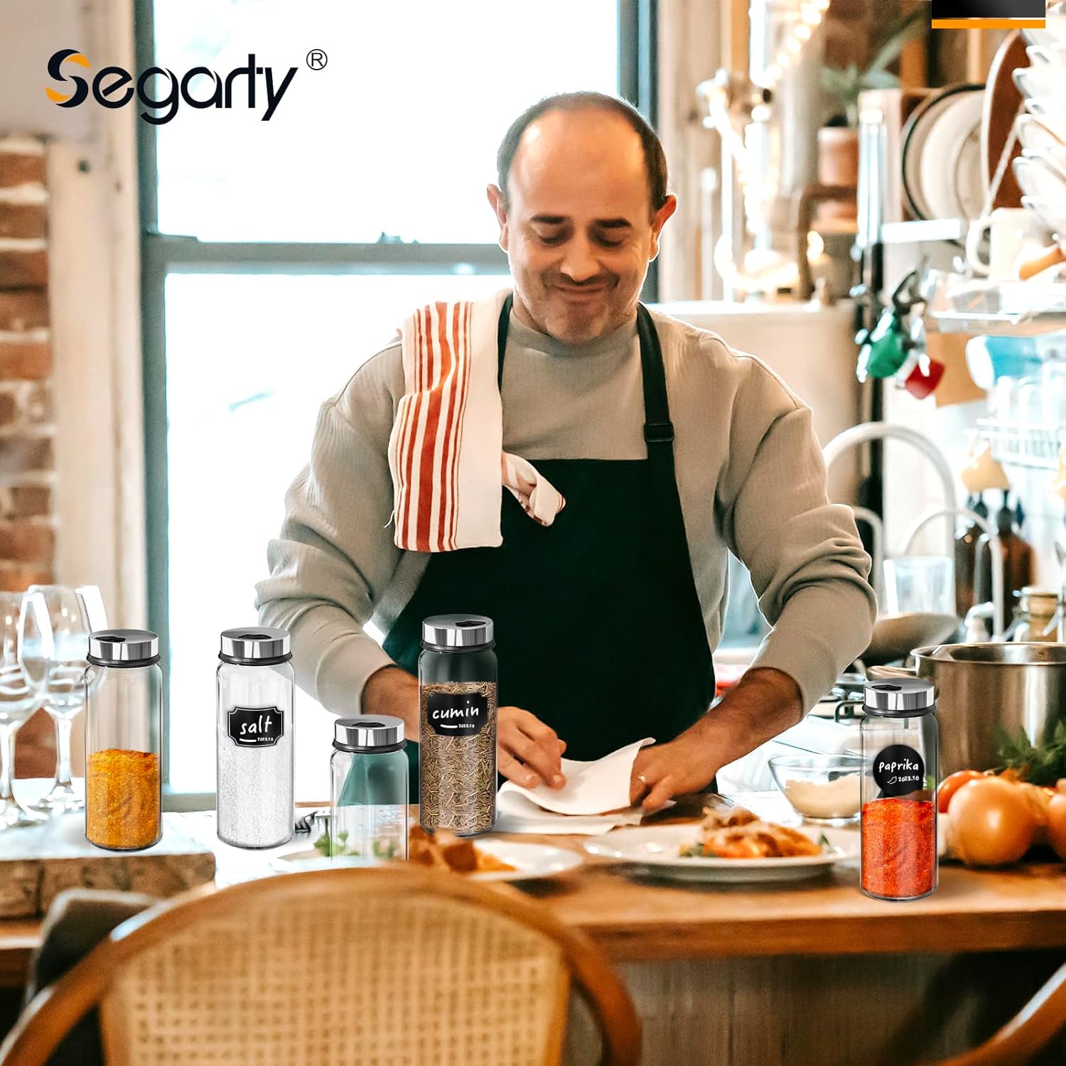 Segarty Glass Spice Jars with Label, 6 Pack 10 oz Clear Empty Spice Jar with Shaker Lids, Salt Pepper Shakers with Ajustable Holes, Seasoning Bottles Set with 136 Stickers, 1 Chalk Pen and 1 Brush