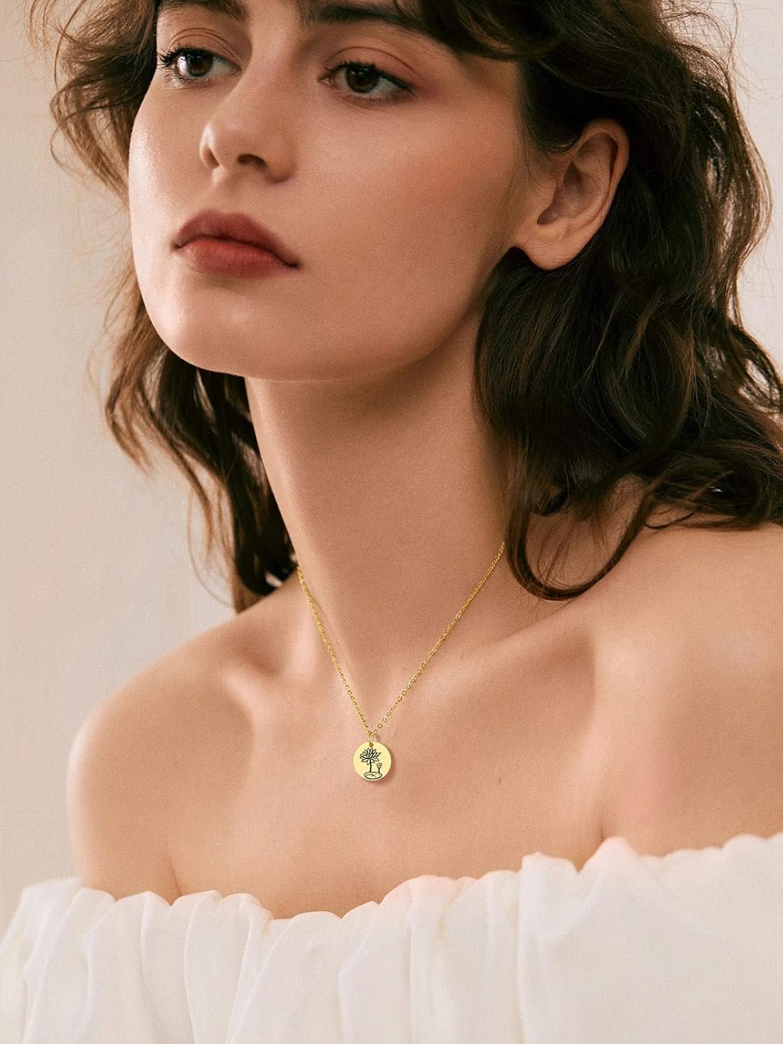 FindChic Birth Flower Disc Necklaces for Women with Birthstone Stainless Steel/Gold Plated/Sterling Silver Jan. to Dec. Guardian Month Floral Pendant Custom Engraved Dainty Jewelry + Gift Box