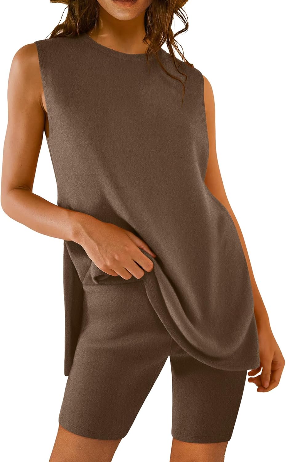 AGSEEM Shorts Sets Women 2 Piece Outfits Summer Sleeveless Tunic Top Crewneck Shorts Lounge Sets Beach Fashion Vacation