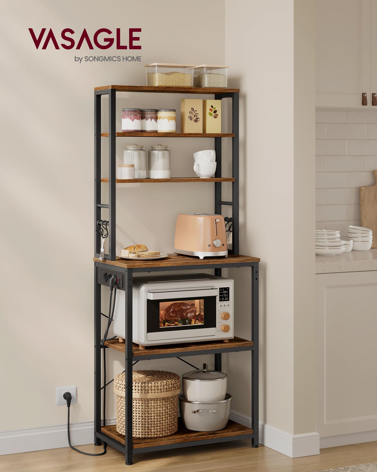 VASAGLE Estantería de Cocina con Enchufes, Estantería de Pie para Cocina, Estantería para Microondas, 6 Estantes y 6 Ganchos, Marco de Acero, 40 x 60 x 167 cm, Marrón Rústico y Negro Tinta KKS124K01