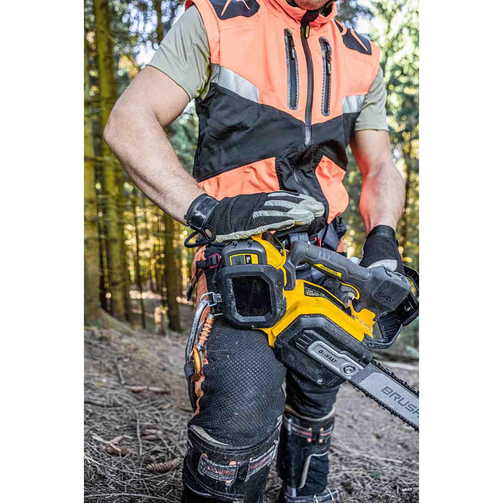 Dewalt Tronçonneuse d'élagage FlexVolt sans fil - 54V - DEWALT - 35 cm - Sans batterie - DCMCST635N-XJ
