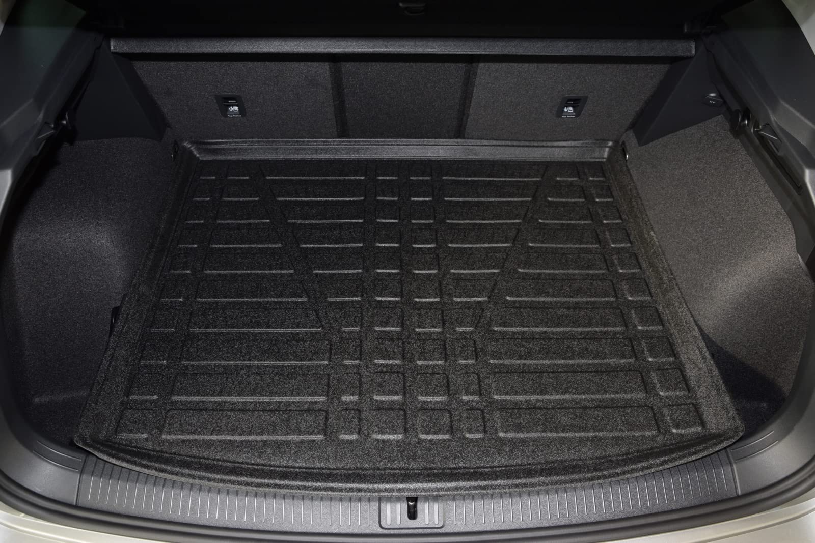 SCOUTT Vasca Bagagliaio per Volkswagen Tiguan 2 2016-2024 Piano superiore, in TPE su Misura, Proteggi Baule con Bordo Alto 4 cm, Antiscivolo, Inodore