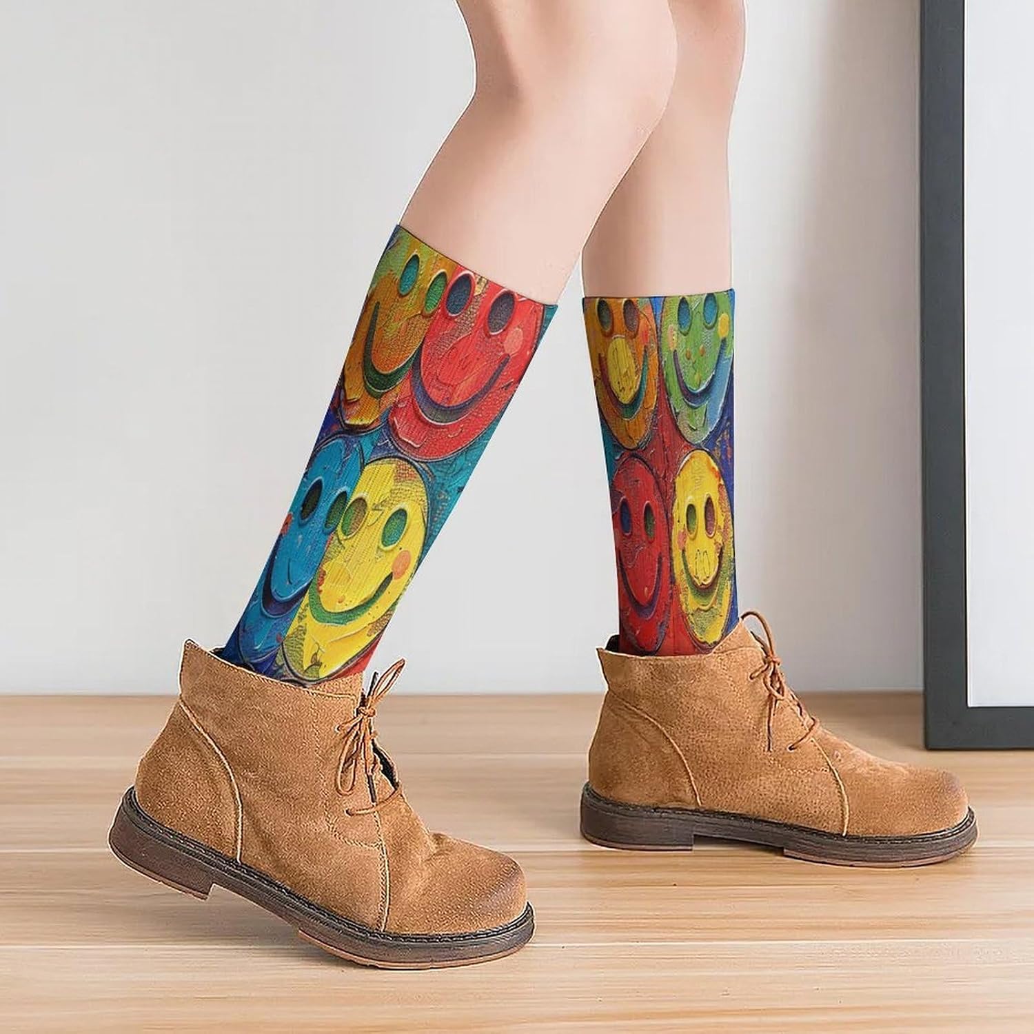 Colorful Happy Face Crew Socks Casual Breathable Calf Socks | Cushion Running Athletic Socks Long Performance Breathable Sports Socks for Women Men