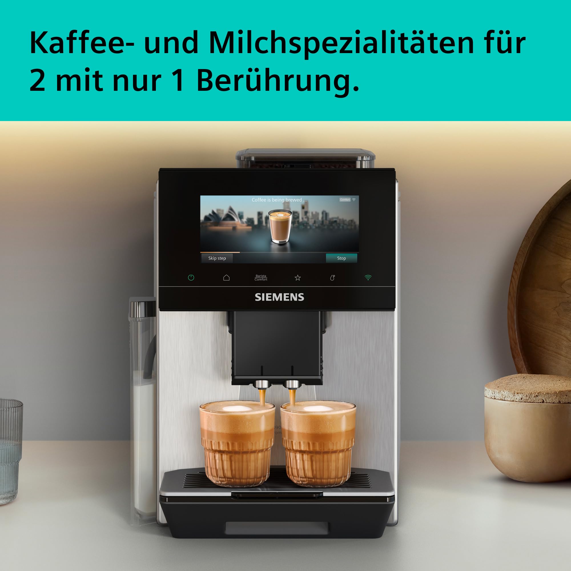Siemens Kaffeevollautomat EQ900 iAroma, personalisierbare Einstellungen, präzises Mahlwerk, großes, intuitives Full-Touch-Display, Silber, TQ923E03