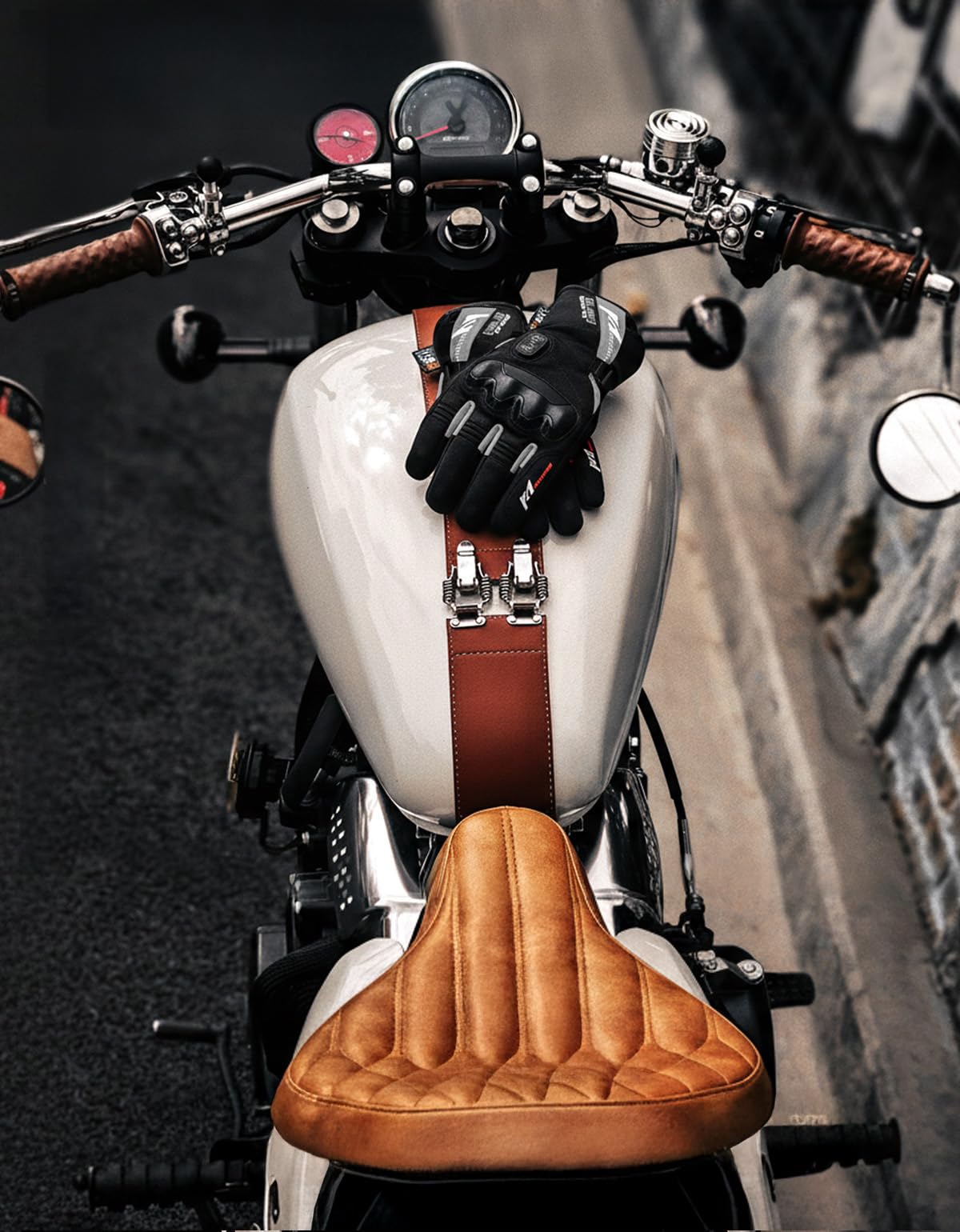 KEMIMOTO Guanti Riscaldati Moto Uomo, Ricaricabili Guanti Moto Invernali Impermeabili Touch Screen con 3 mAh Power Bank, Adatti da -2°C a -5°C, Ideali per Motoslitta Escursionismo Ciclismo