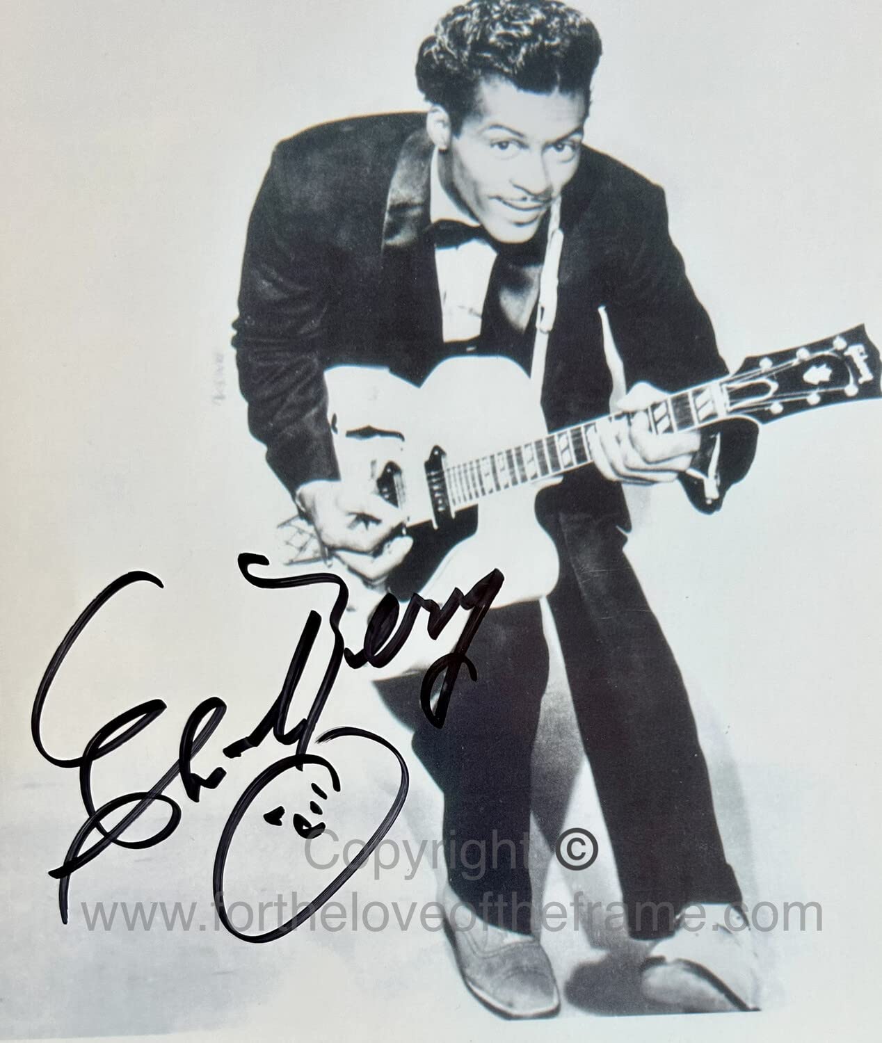 Amazon.com: Chuck Berry Hand Signed Autograph Music Memorabilia