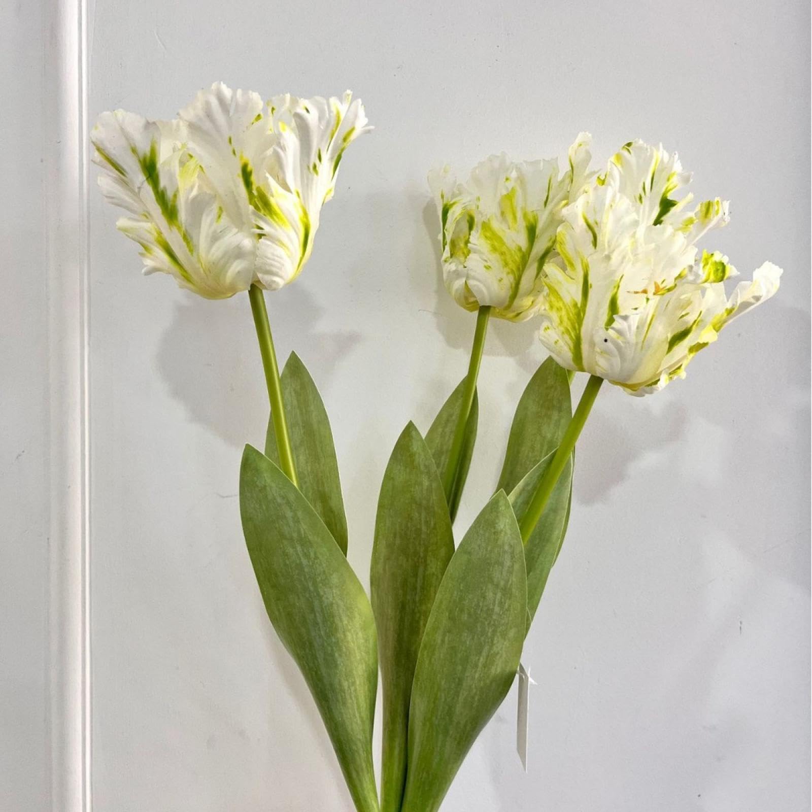 KLIUYANWE Artificial flowers, feel parrots, tulips, decorative floral bouquets, living room fake flowers, table ornaments, flowers