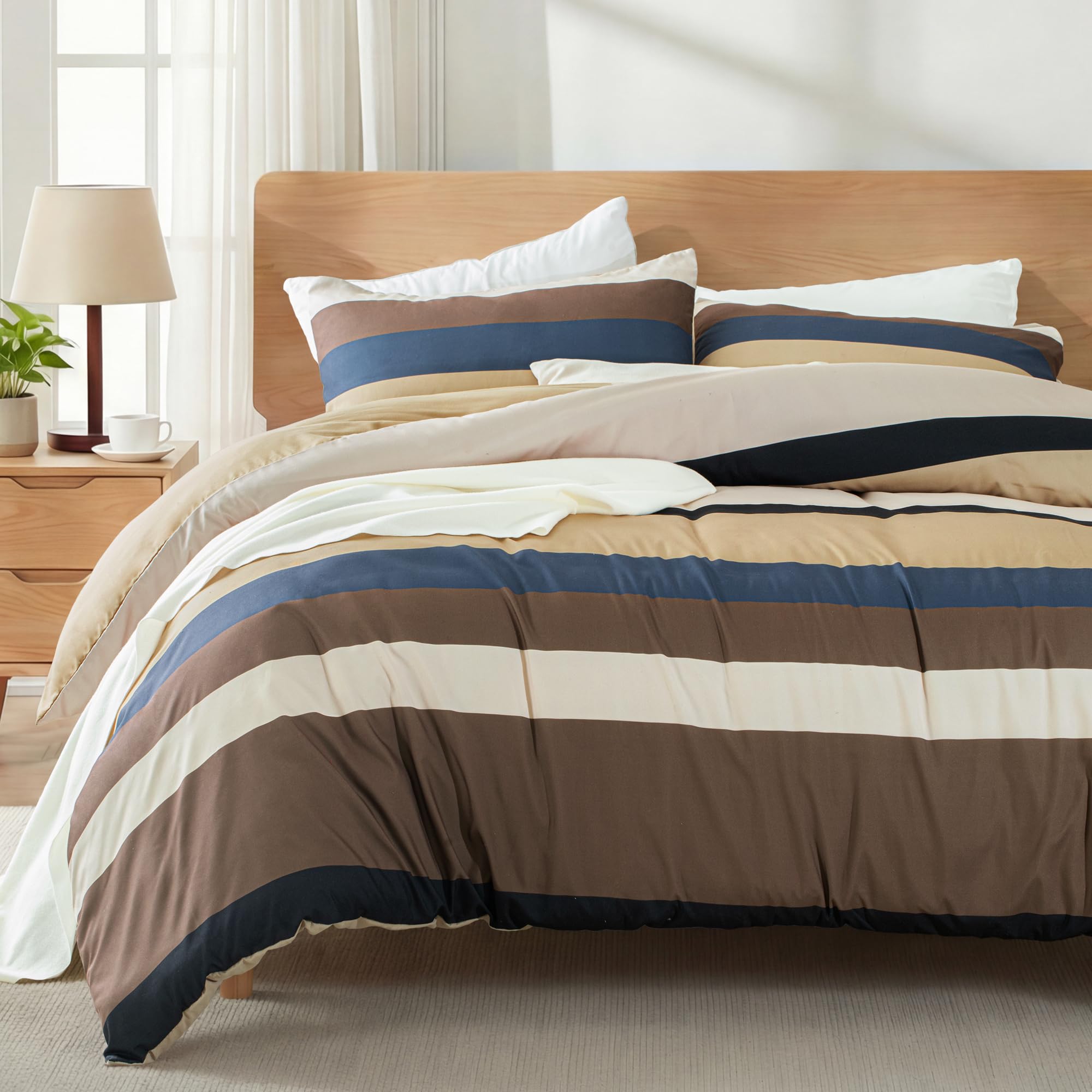 Whale Flotilla Double Duvet Cover Set, 3-Piece Soft Microfiber Printed Stripe Bedding Set with Pillowcases, Reversible Quilt Cover Sets with Zipper Closure and Corner Ties, 200×200cm, Brown