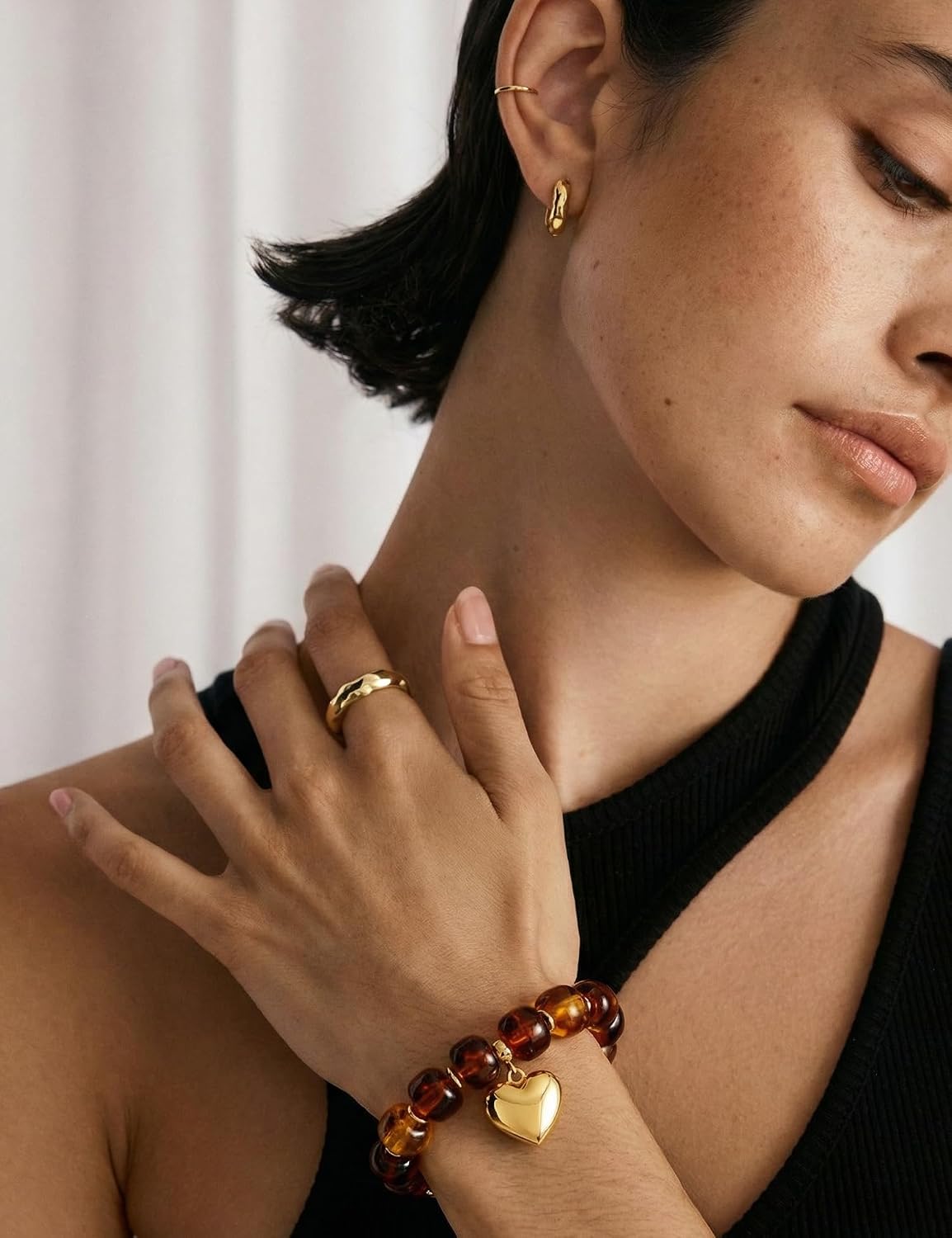 Trendy Beaded Bracelet for Women Chunky Gold Heart Charm Bracelets Boho Colorful Resin Beads Bracelet Y2k Statement Jewelry