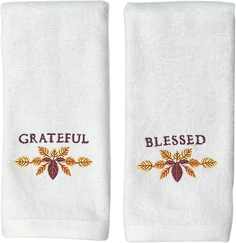 Miniatura 19 de Serafina Home Toallas decorativas para decoración de otoño: nueces bordadas sobre hojas de bellotas de otoño en naranja felpa, juego de 2 piezas, 11