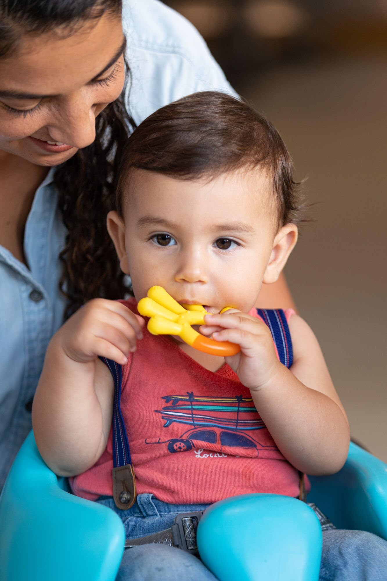 Nuby - Ensemble de Dentition en 3 Étapes - Lot de 3 Anneaux de Dentition pour Bébé - Surfaces Texturées - Compatible avec le Réfrigérateur - 3 mois + - 5