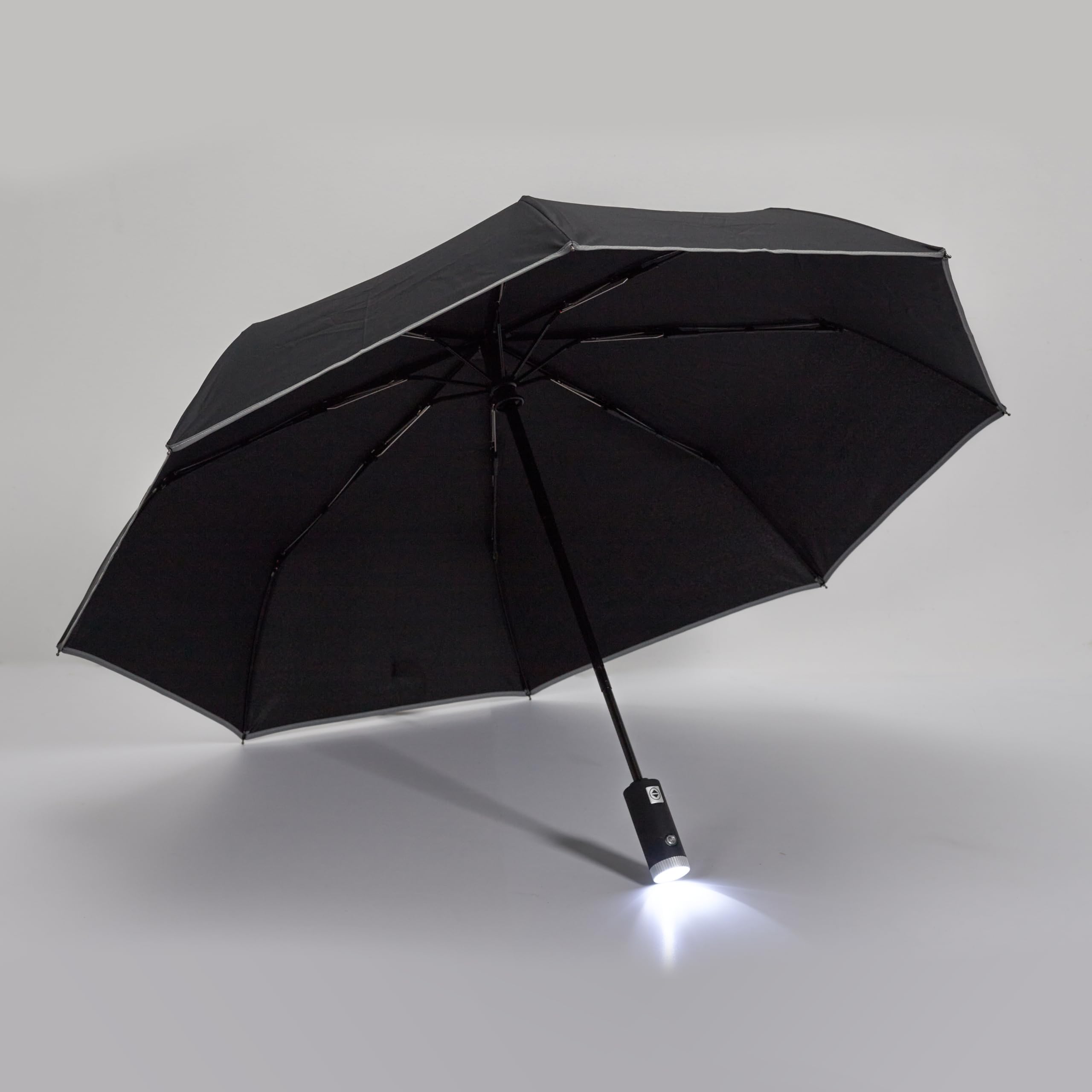 CMP Automatic Umbrella with Integrated Flashlight/Diameter: 94 cm
