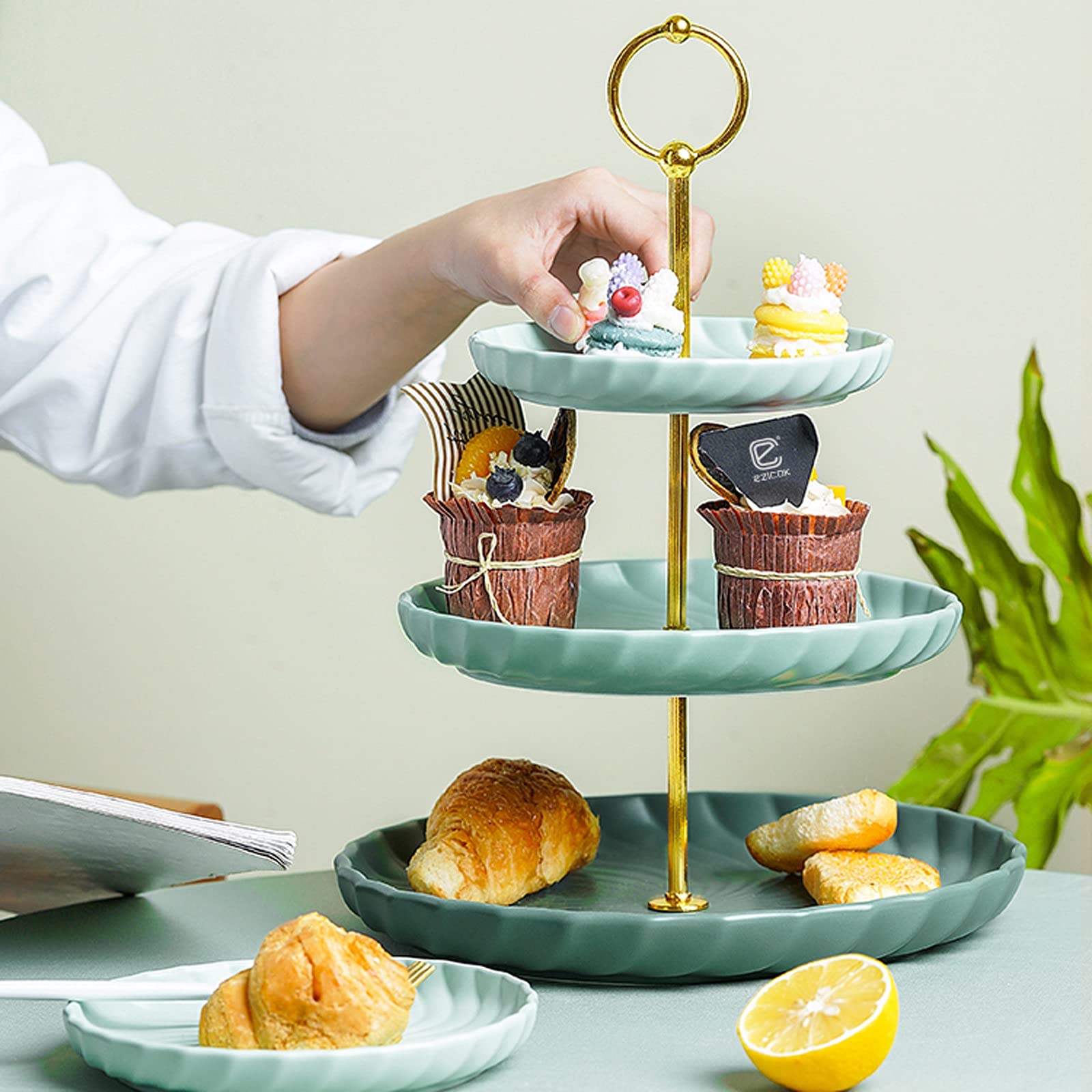 Soporte De Cerámica Para Tartas Con Mango De Metal