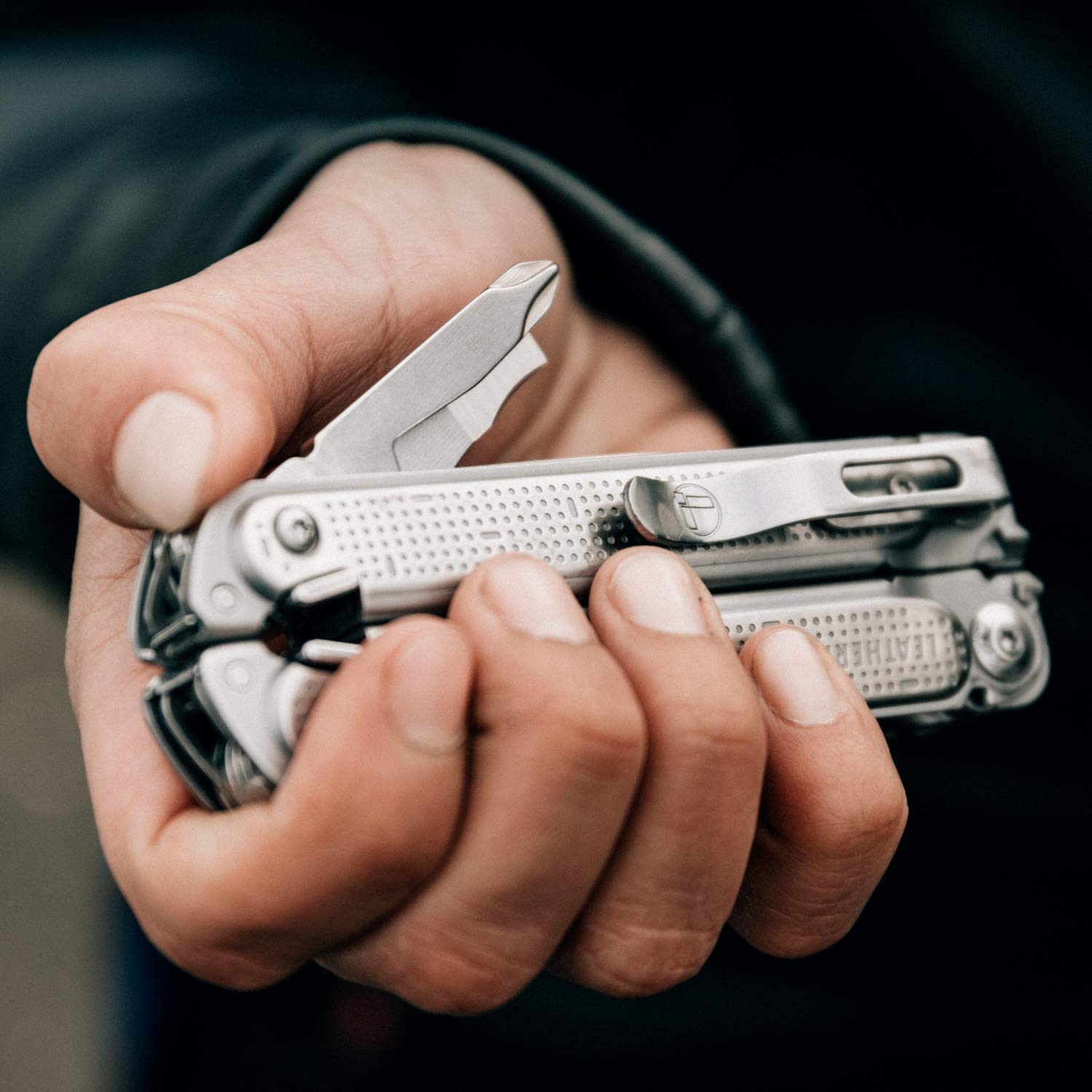 Amazon.co.jp: LEATHERMAN (レザーマン) マルチツール FREE P2 (フリー 