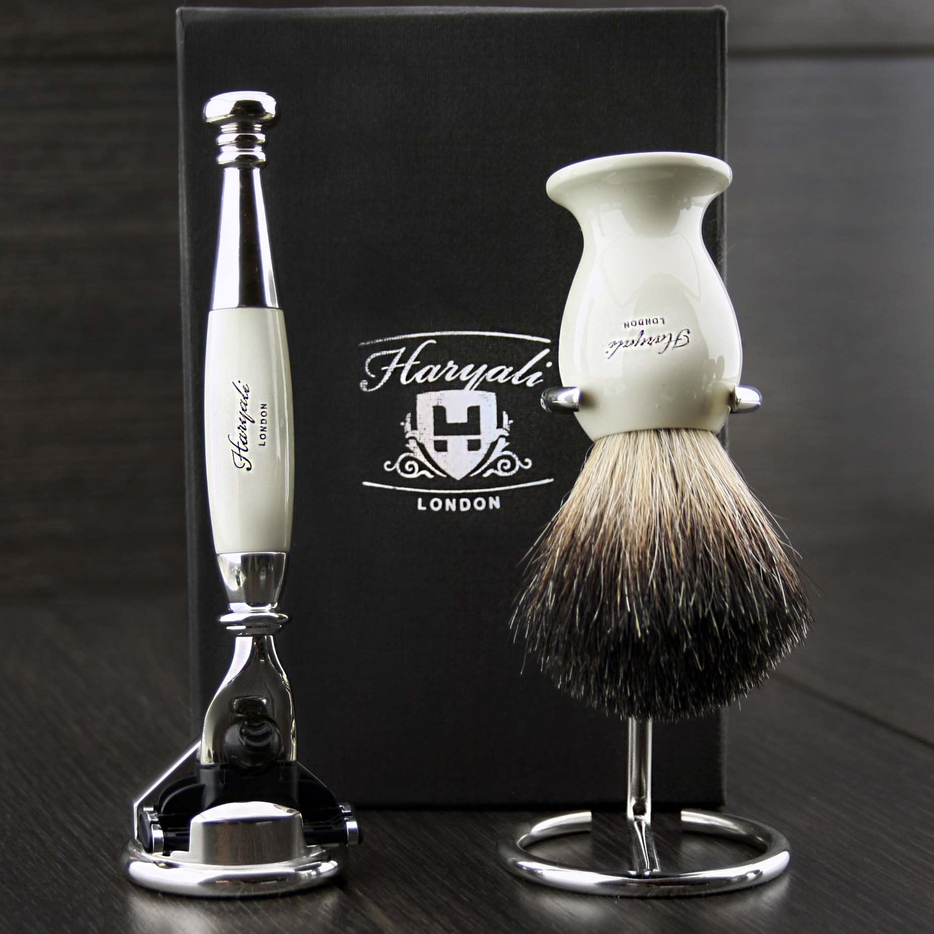 Haryali London Mens Shaving Kit 3 Edge Razor With Black Badger Hair Shaving Brush, Cone Shaped Razor Stand and Brush Stand Perfect Set For Men