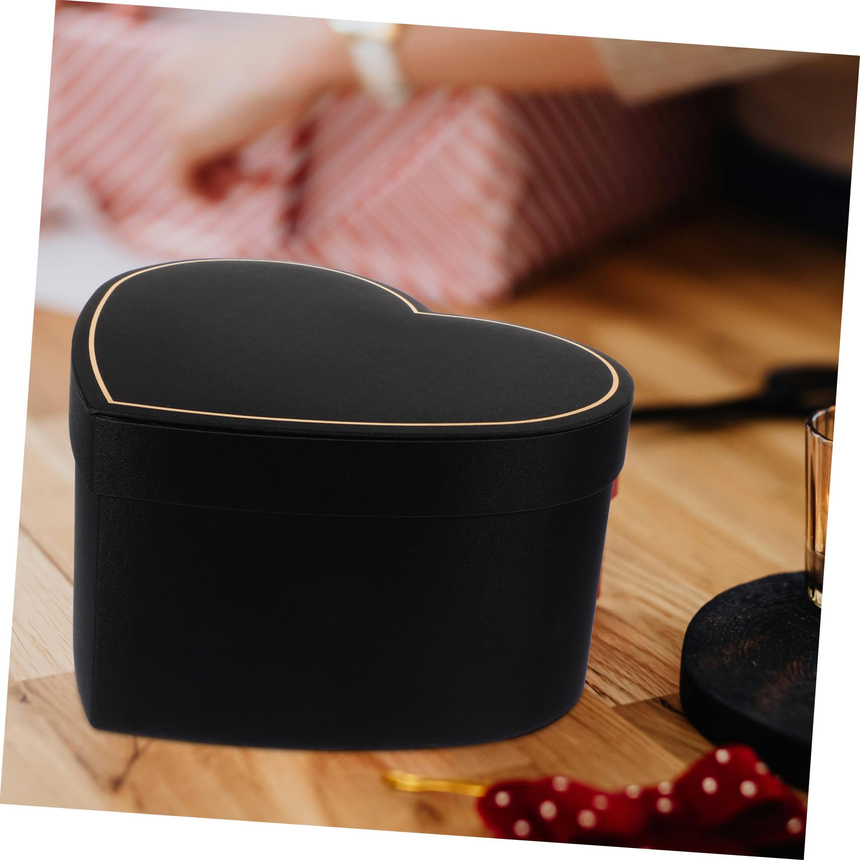 Hohopeti Herzförmige Geschenkbox aus Schwarzem mit Deckel Stabile Aufbewahrungsbox für Süßigkeiten Schmuck Kosmetik Dekorative Verpackung für Valentinstag und Besondere Anlässe