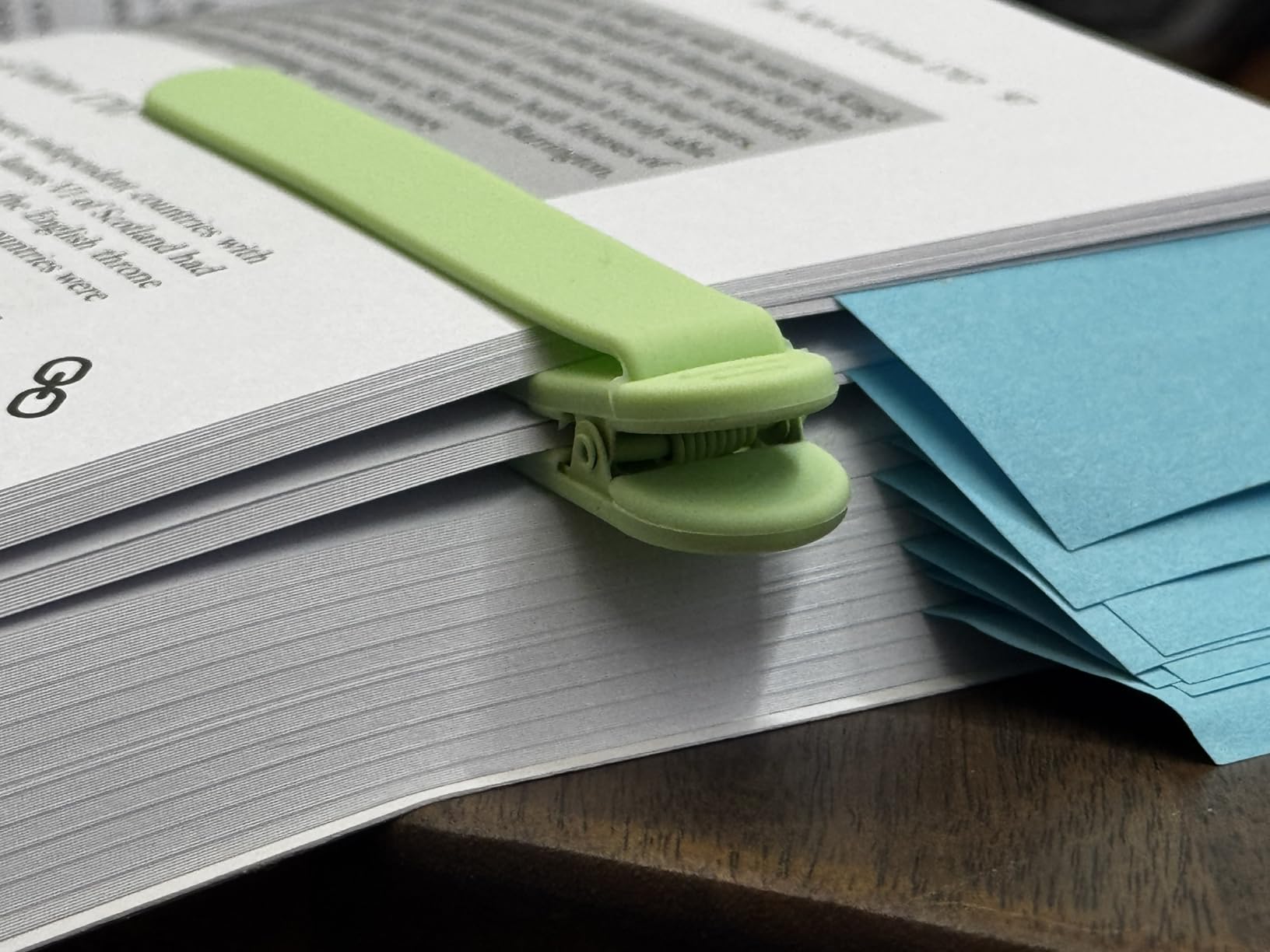 JANGJANG Silicone Automatic Bookmarks, 6 Pcs Colorful Page Clips Set ...