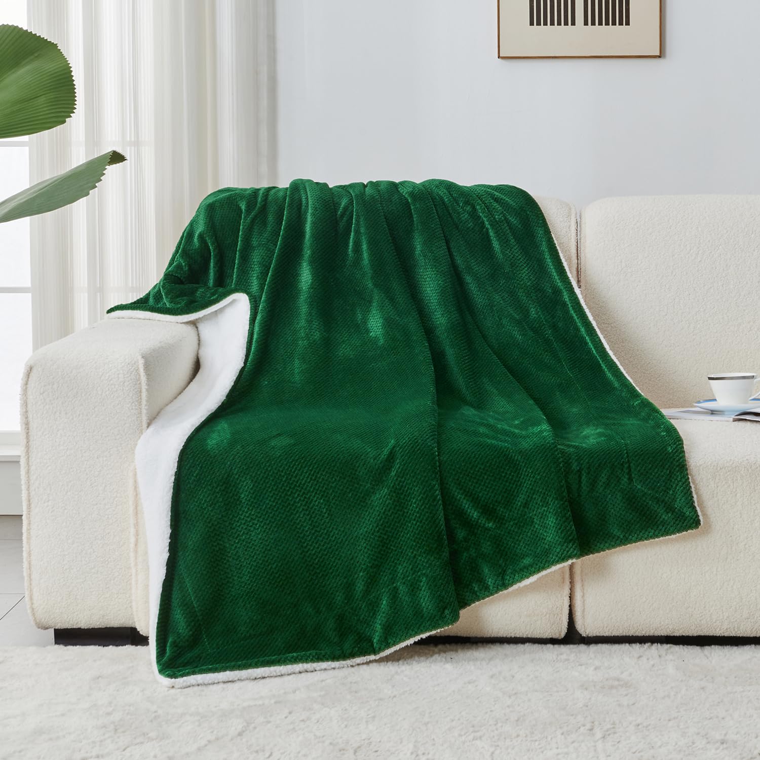 SOCHOW Waffel Sherpa Fleecedecke, superweiche, flauschig warme, leichte, Wendeplüschdecke für Bett, Sofa und Couch, 220 x 240 cm Waldgrün
