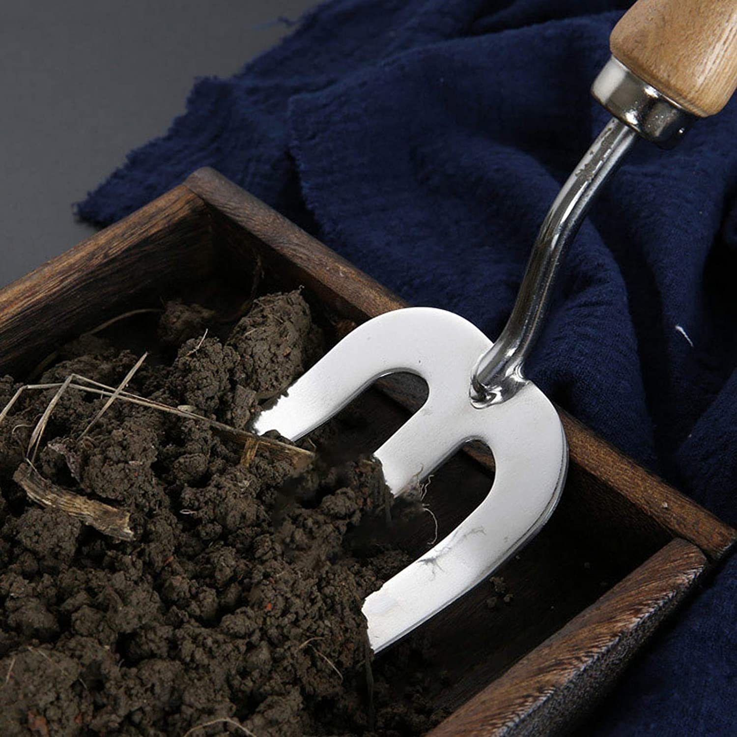 Gartenwerkzeug-Set, 4-teiliges Hochleistungs-Gartenwerkzeug, langlebige Garten-Handwerkzeuge, Edelstahl-Gartenpflanzen-Werkzeug, ergonomischer Griff Gartengeschenke für Frauen Männer
