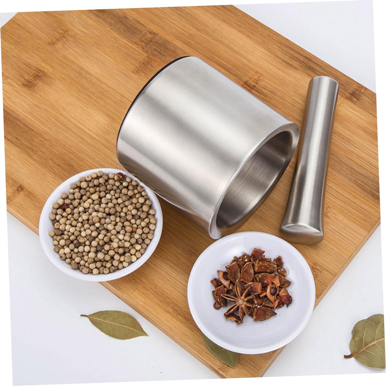 1 Set Stainless Steel Garlic Mincer and Hand Crusher Versatile Grinding Bowl for Spices Nuts and Seasonings Material for Easy Cleaning and Use