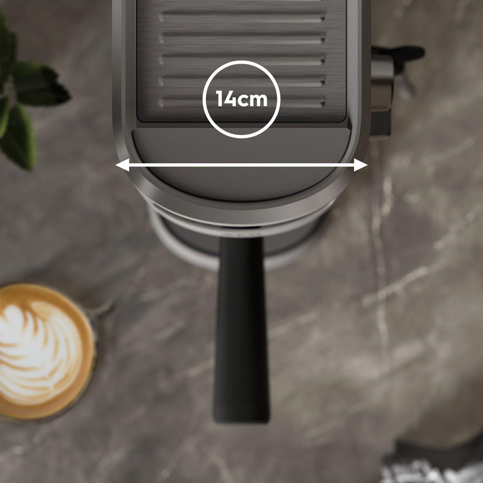 AEG Cafetera Espresso Compacta EC6-1-6ST, 15 Bares, Café Molido y Monodosis, Pantalla Táctil, Espumador de Leche, Depósito 1L, Apagado Automático, Inox