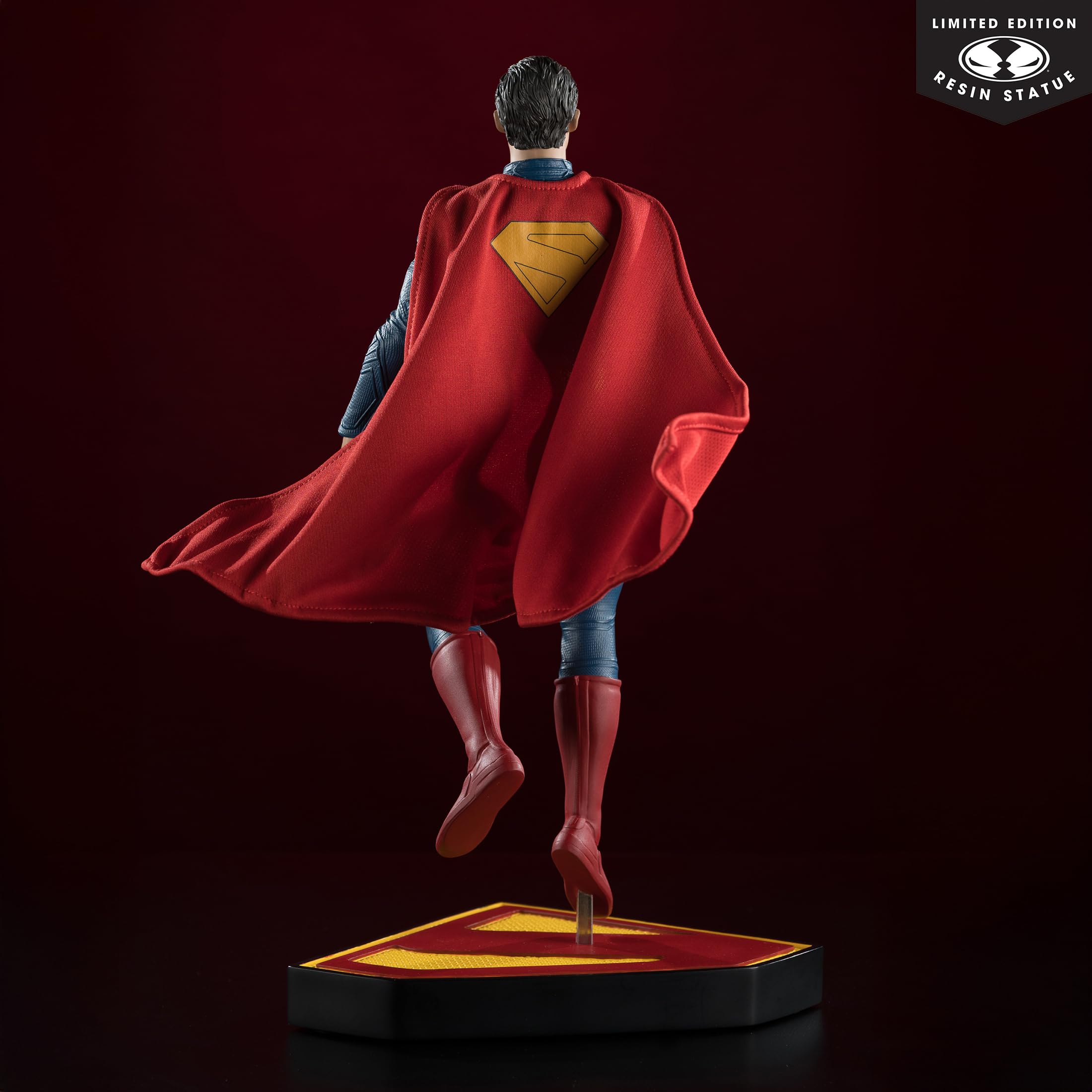 McFarlane DC Direct Superman Movie (2025) 1:6 Scale Resin Statue Toys