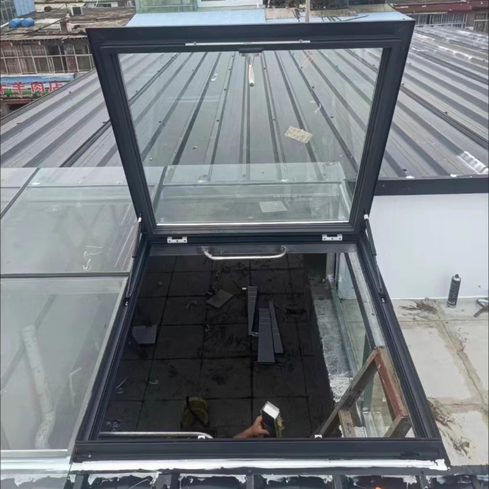Skylight de techo para buhardillas y cocinas con iluminación doméstica natural
