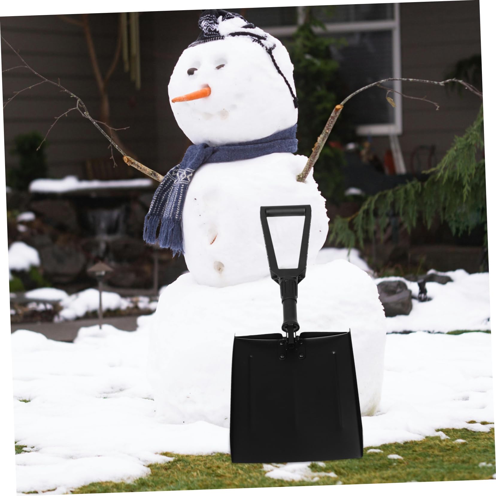 Pelle à Neige Pliable pour Voiture Déneigement Rapide Grattoir Léger et Compact pour Chasse-Neige Urgence Balai Inclus