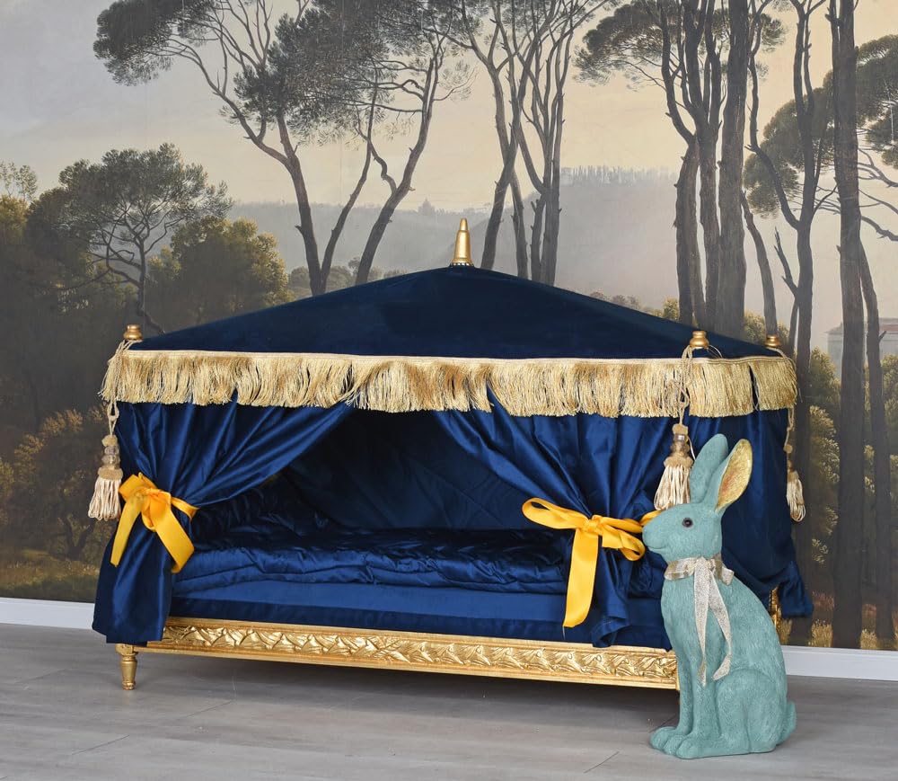 Herrschaftliches Tierbett „Queen Charlotte“ – Barock Himmelbett für Hund oder Katze, Massivholz, Samtvorhänge, inkl. Matratze, Kissen & Decke – H90×B115×T70 cm cat1007 Palazzo Exklusiv
