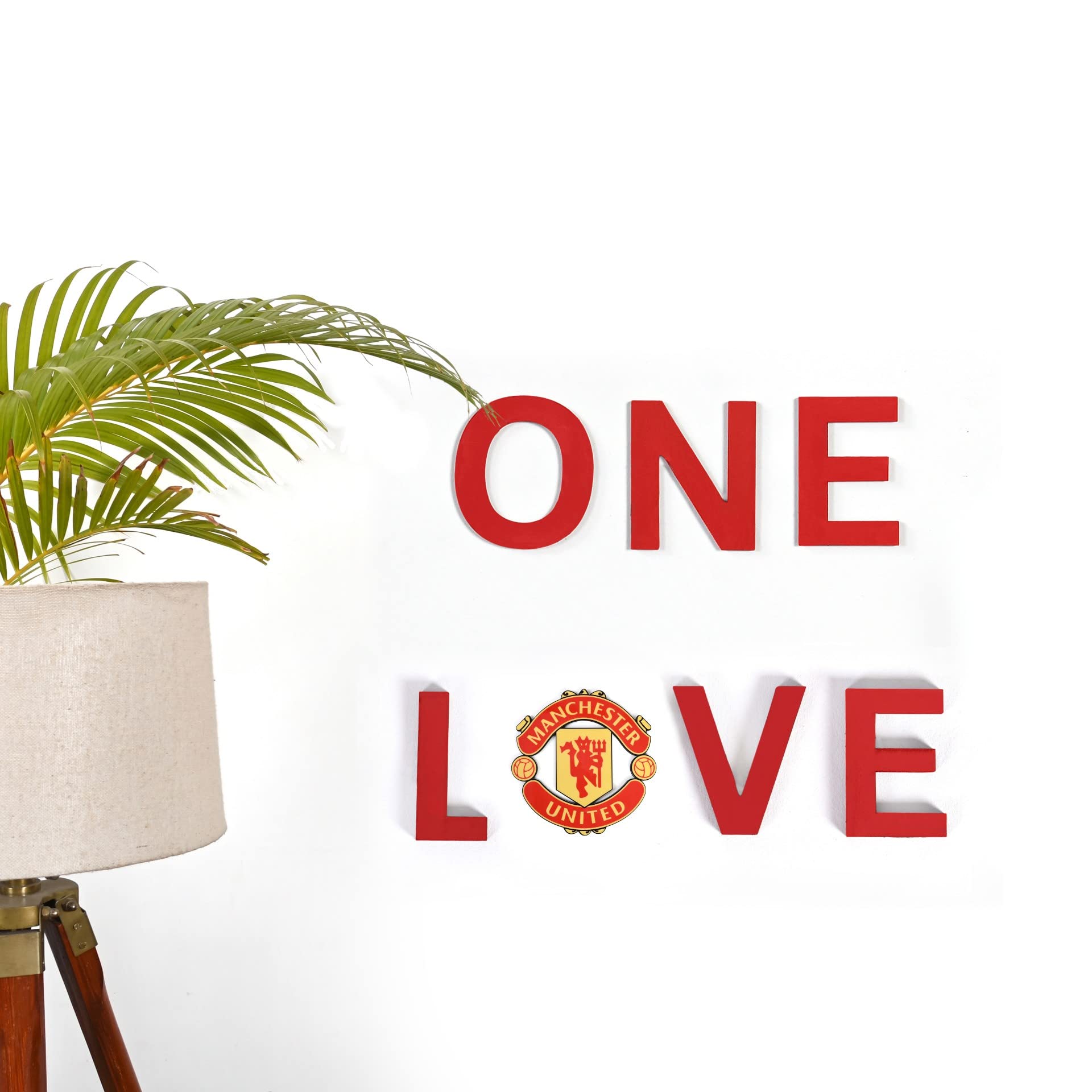 Startle Giftings Secret Santa Merchandise Gifts - United (One Love - Manchester) Foootball DIY MDF Wooden Wall Art for Living Room, Bedroom, Kitchen, Hall Room & Offices - Red