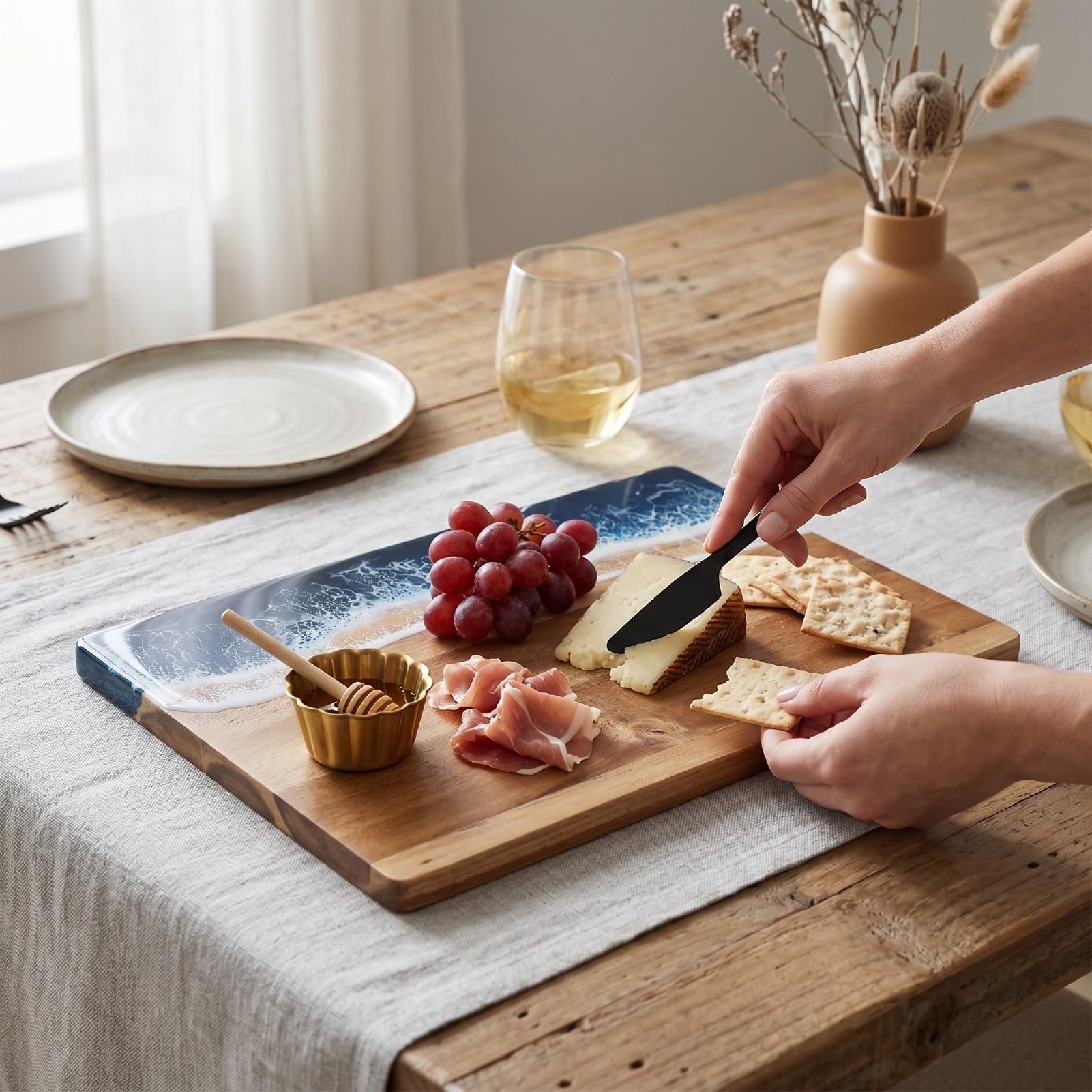 Tagliere in legno ondulato, tagliere per salumi