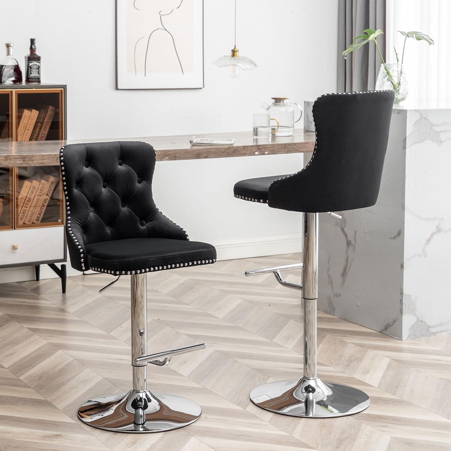 Cinxzar Velvet Bar Stools Set of 2, Swivel Counter Height Bar Stools with Nailheads Trim, Adjustable Barstools for Kitchen Island, Pub, Club (Black)