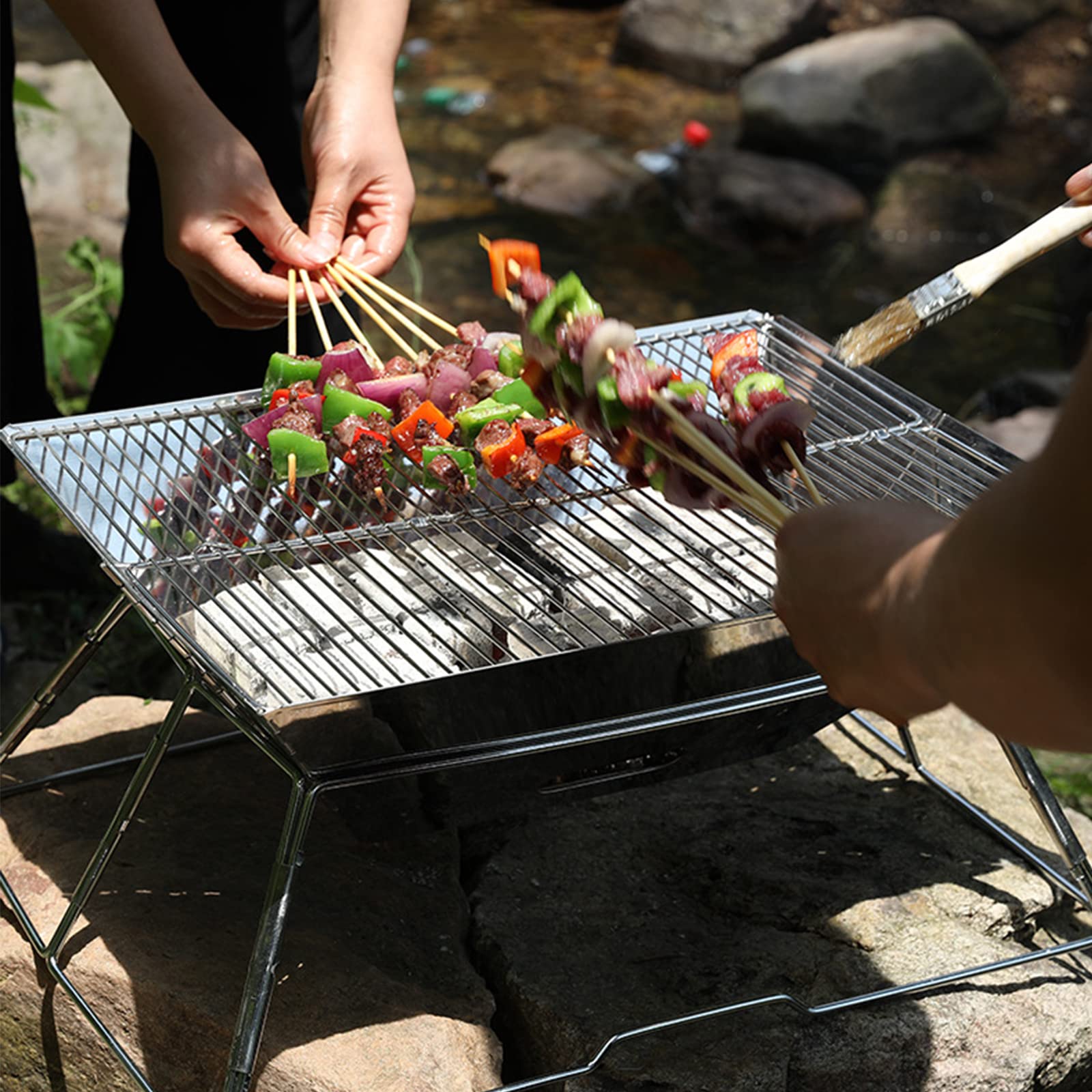 Przenośny składany grill na zewnątrz grill ze stali nierdzewnej grill na kemping piknik plaża grill regulowany i łatwy do przechowywania