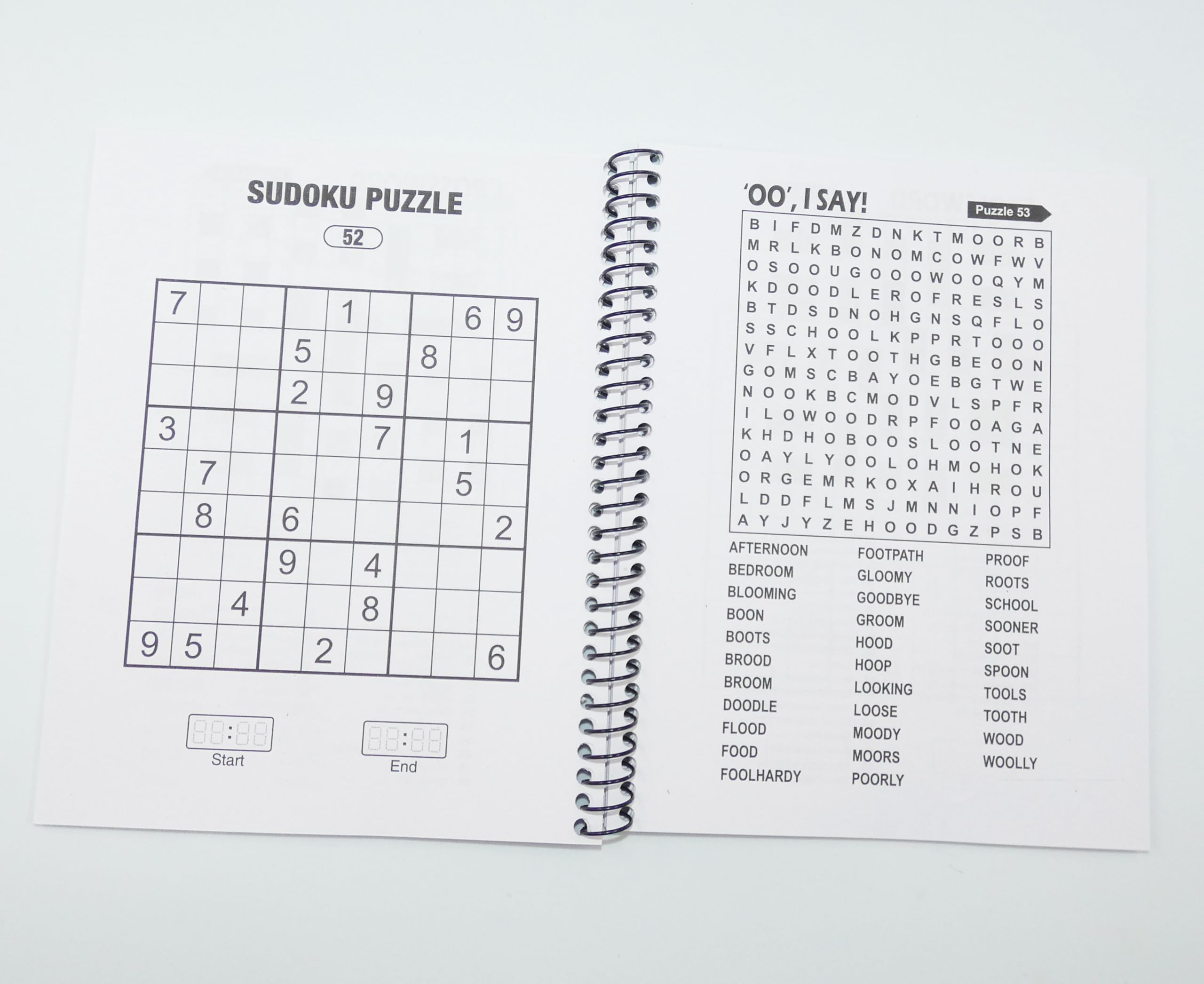 A5 Spiral Bound Travel Size 3 in 1 Sudoku, Ricerca Parole, Cruciverba, Libro di Raccolta, Verde