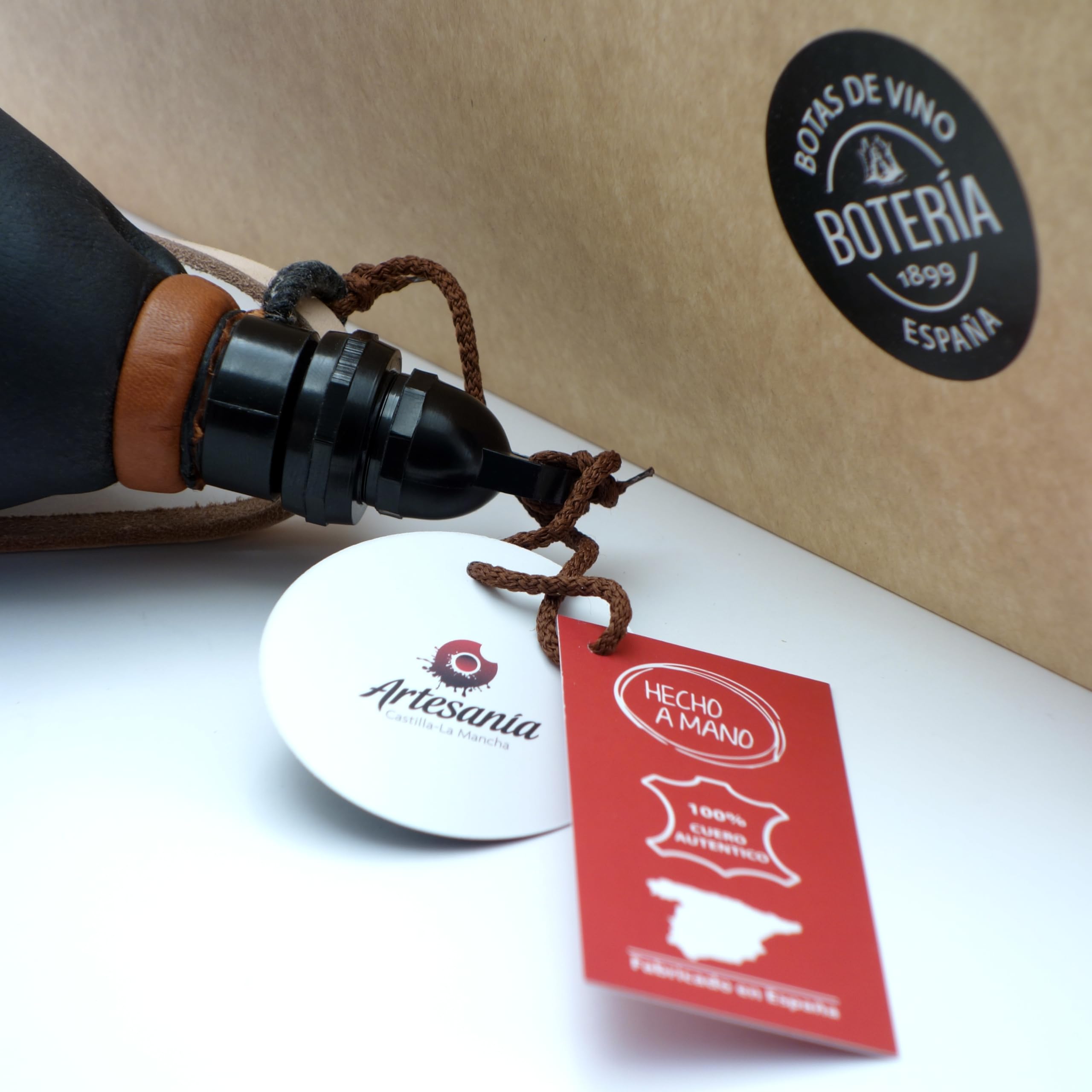 Bota de Vino Antigua Recta interior de Látex todas las Bebidas Piel de Cabra Curada Color Cuero Negro (2 Litros)