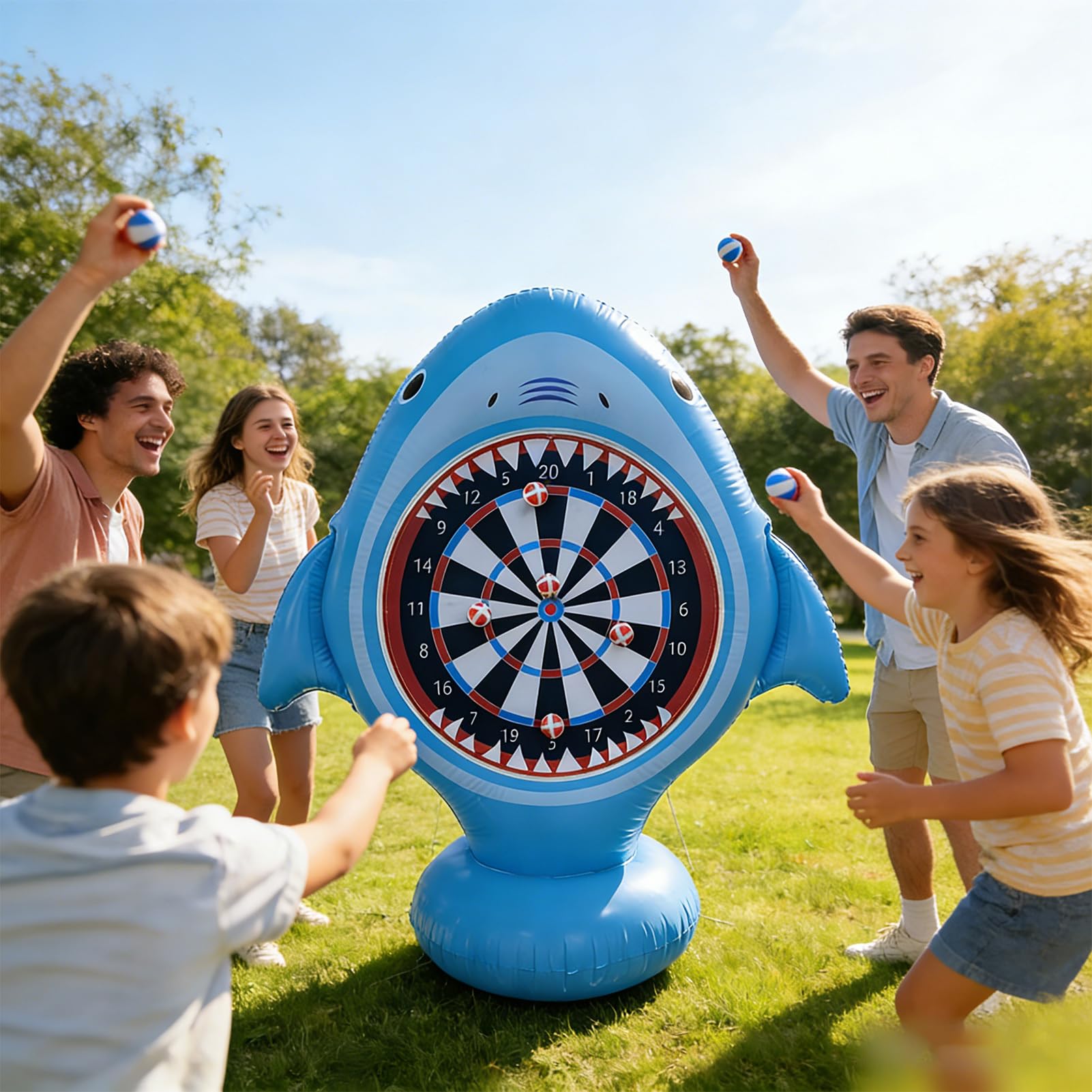 Generisch Aufblasbare Fußball-Dartscheibe - Hai-förmiges Spielzeug - Aufblasbares Fußball-Darts - für Erwachsene Familien Partys Sommer Swimmingpool Wasserpark Zusammenkünfte