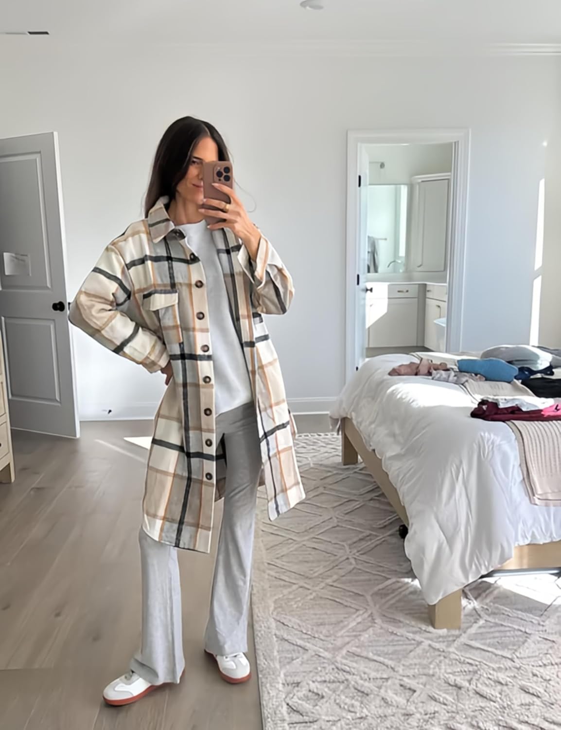 PUWEI Women's Long Flannel Plaid Jacket Shacket Cozy Lapel Button Down Shirt Jacket Fuzzy Trench Coat - Image 2