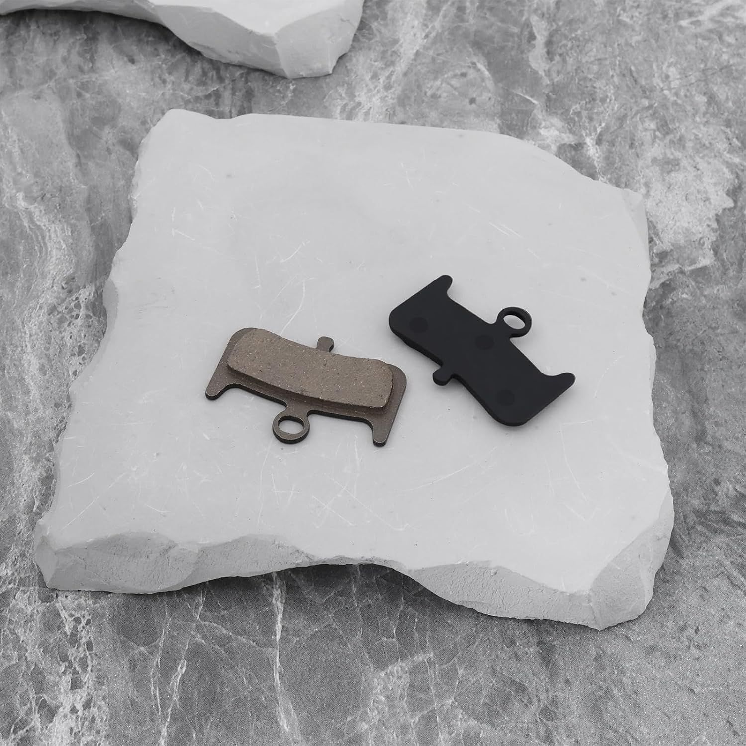 The Lord of the Tools 2 Pair Resin Sintered Metal Brake Pads Compatible with Hayes Dominion A4