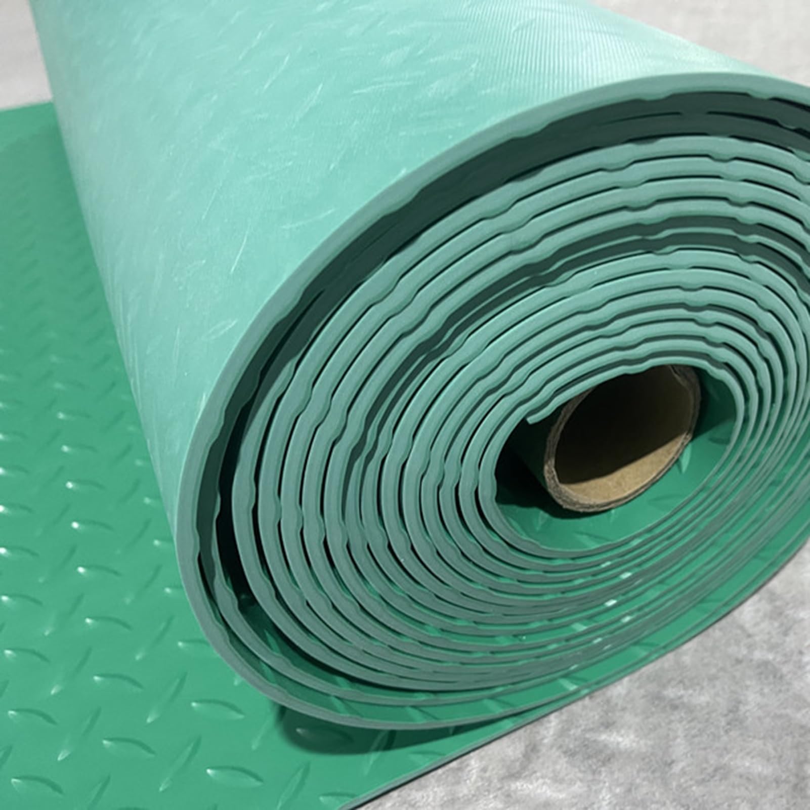 UrbanUp Gummimatte 5 Mm Dicker Garagenbodenbelag mit Anti-Rutsch-Muster, Robuste Gummimatten für Garagenböden, wasserdichte Gummimatten, Allzweckmatte(Green,1x2m (3.3 x 6.6ft))