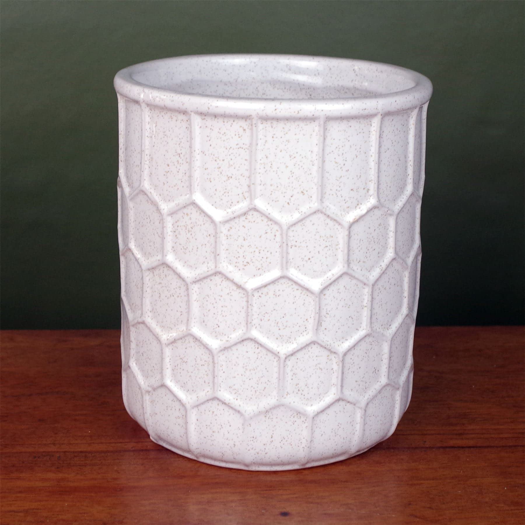 Leaf White Honeycomb Speckled Ceramic Planter Plant Pot from B&Q