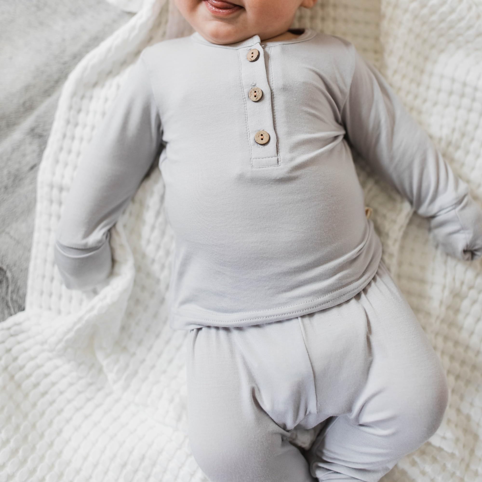 OLLIE'S DAY- Bamboo Pajamas Two Piece Set | (Gray) New Born 0Months