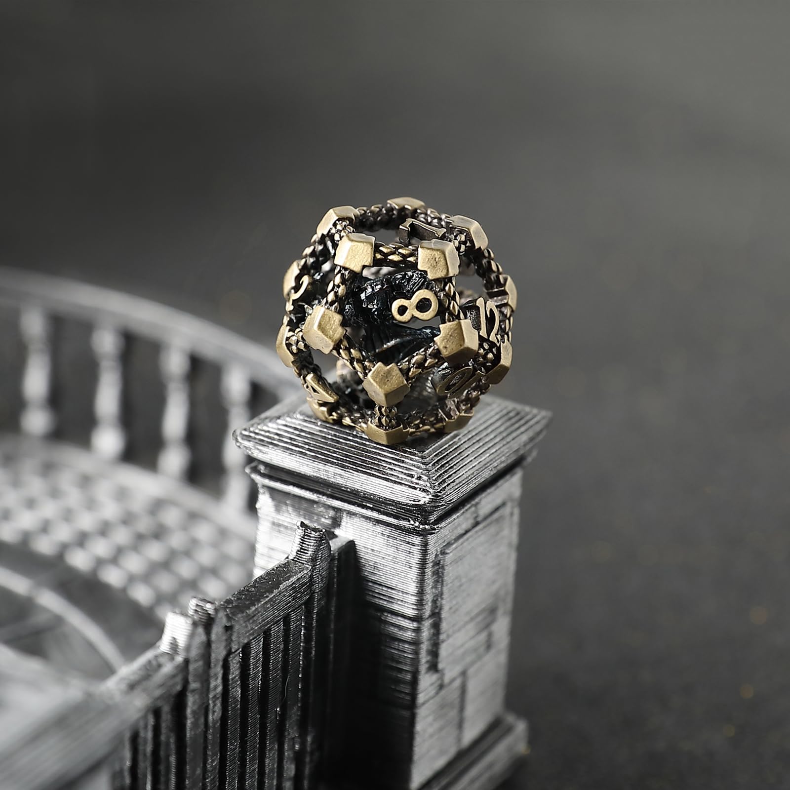 DND Dados Metal Juego Dado Poliédrico Dragón Hueco en 3D Dados D&D 7 Piezas para Mazmorras y Dragones Pathfinder RPG MTG D4 D6 D8 D10 D12 D20 D%