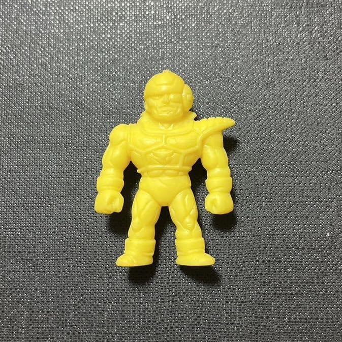 ドラゴンボール 消しゴム 孫悟空 スーパーサイヤ人 黄色