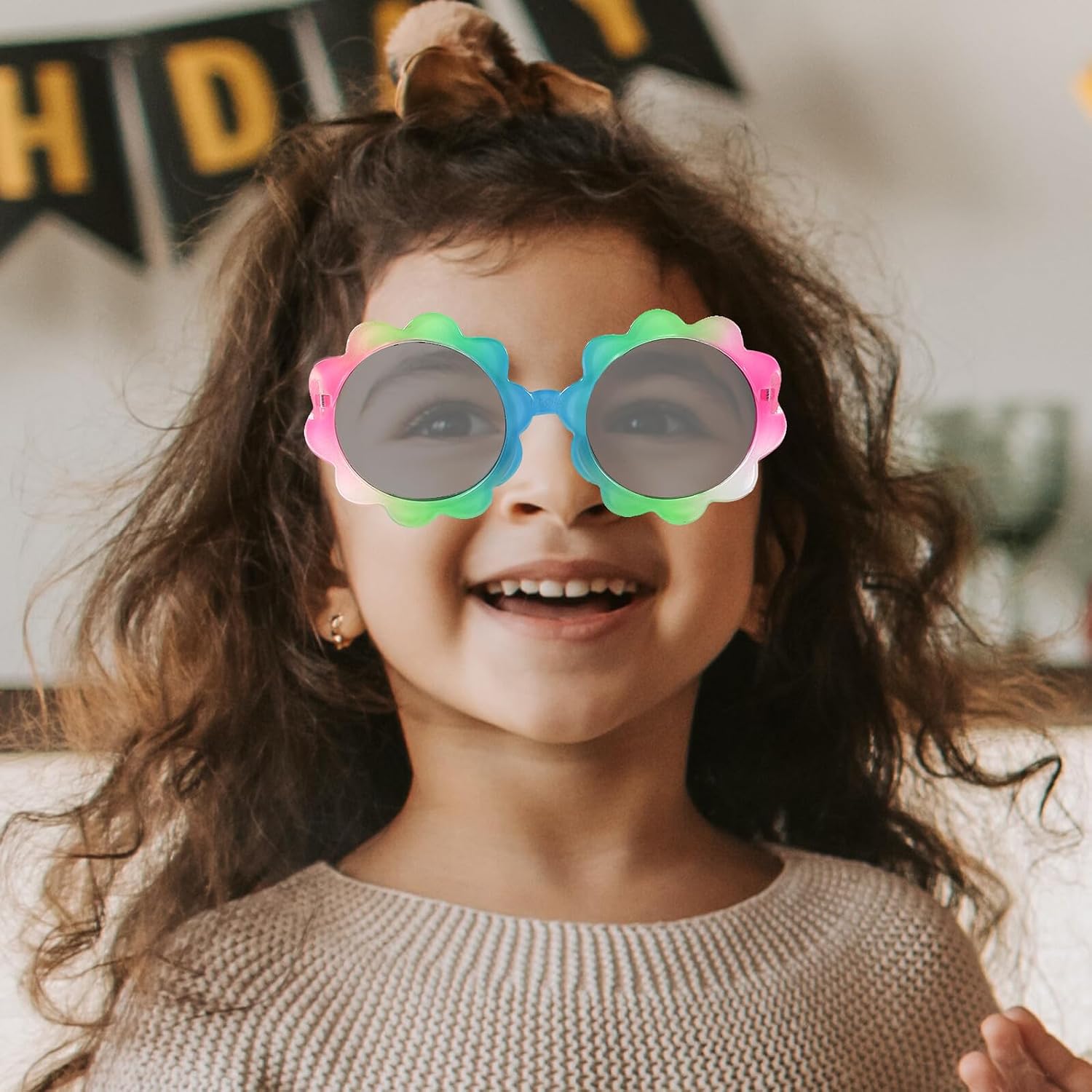 YARNOW 7pcs Sunglasses Set, Cute round Sunflower Glasses with UV Protection, Colorful Gradient Lens for Boys, Festival and Party Eyewear