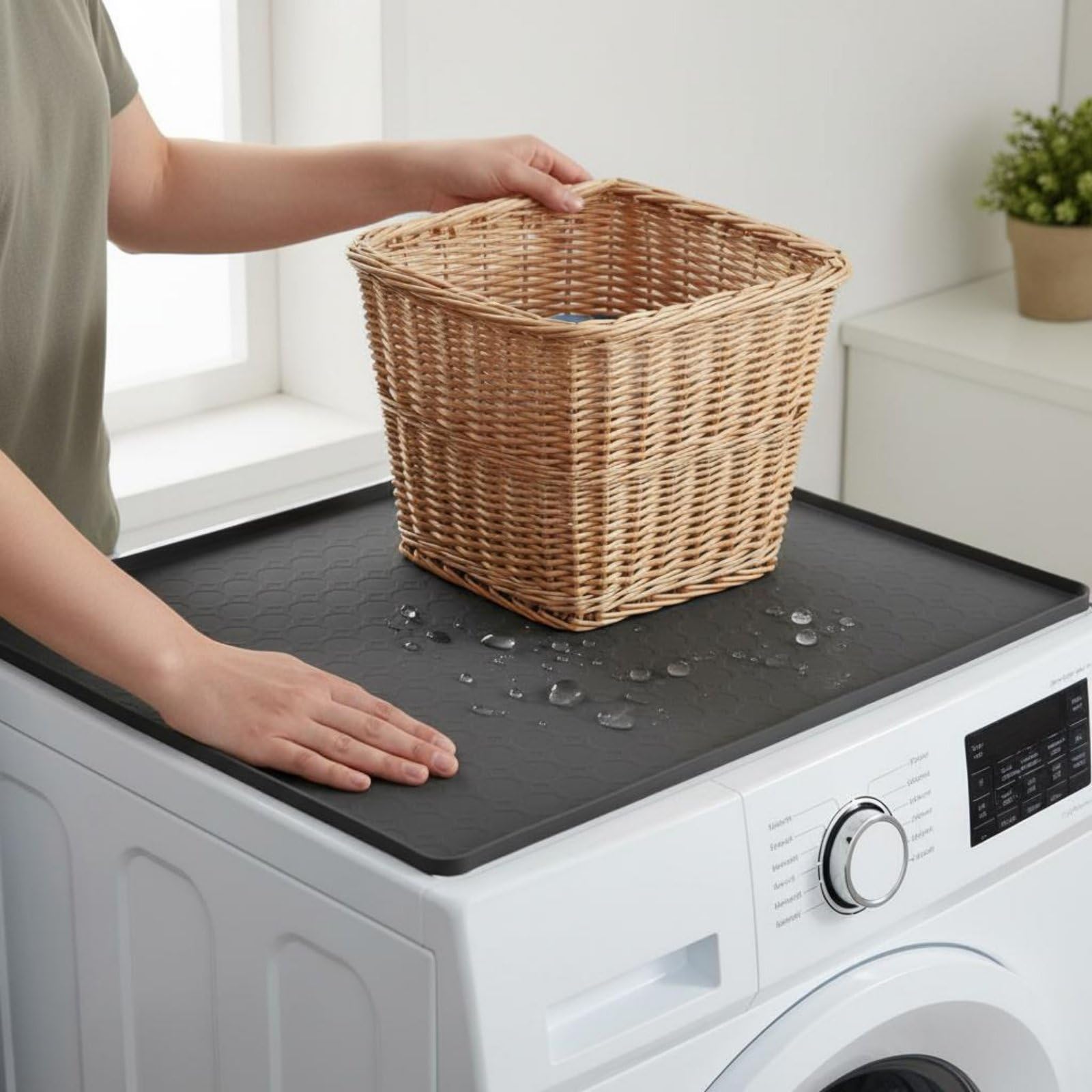 Milageto Tapis Linge Protection Antidébordement sous Appareil Égouttoir en Silicone Alimentaire Réutilisable Adapté aux Plans de Travail Cuisines Ateliers, Noir, Lisse
